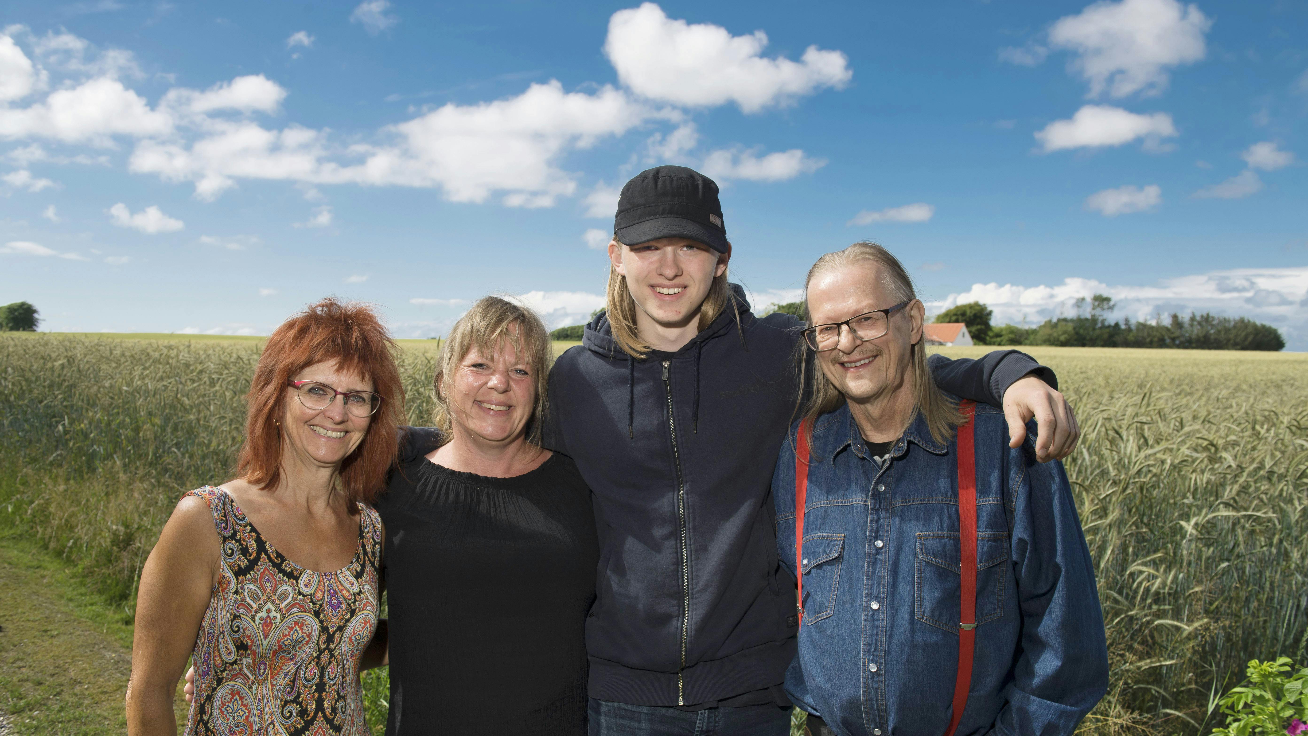 Sussi og Leo med Berit og Lukas