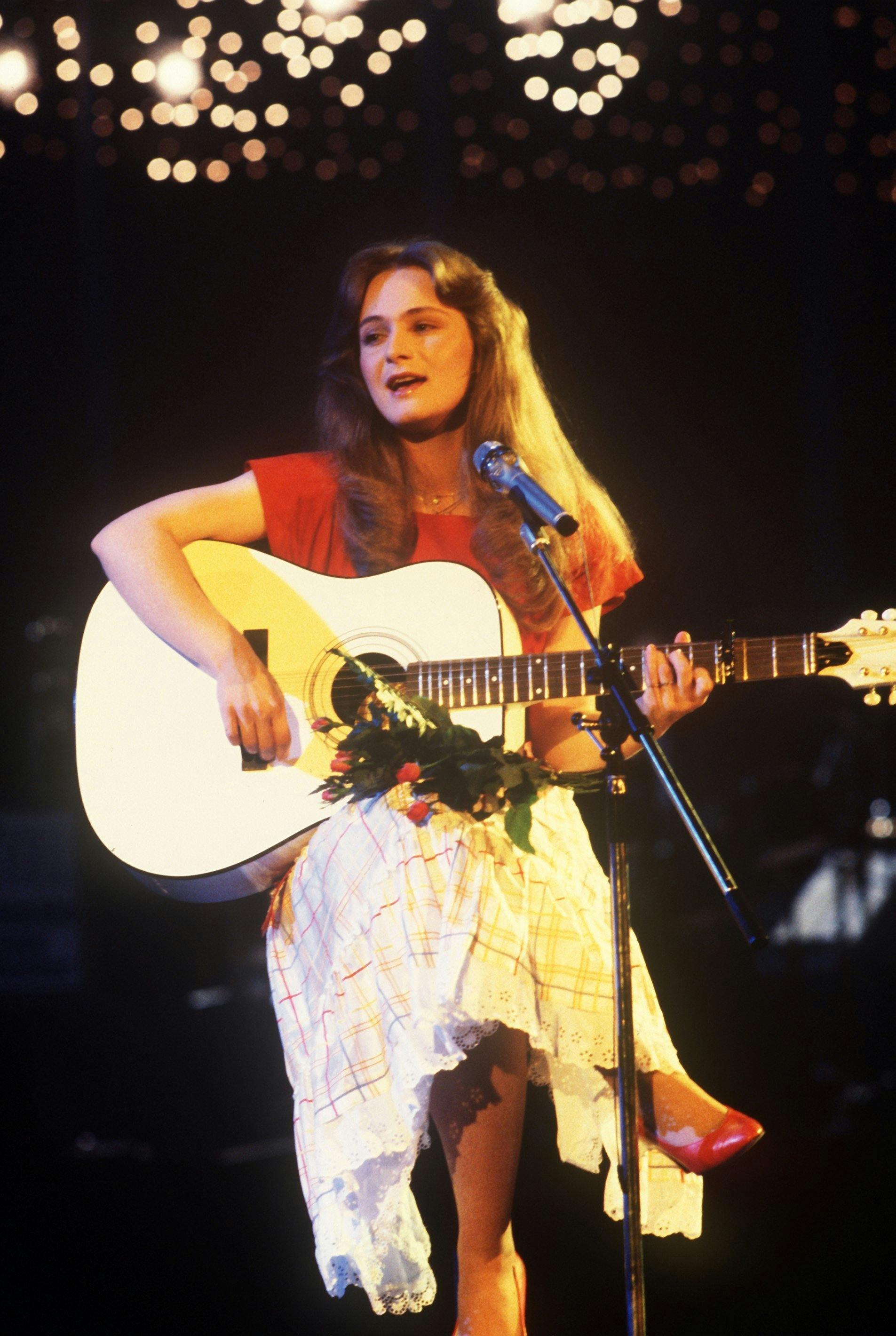 En ung og uskyldig Nicole sang sig ind i alles hjerter i 1982.
