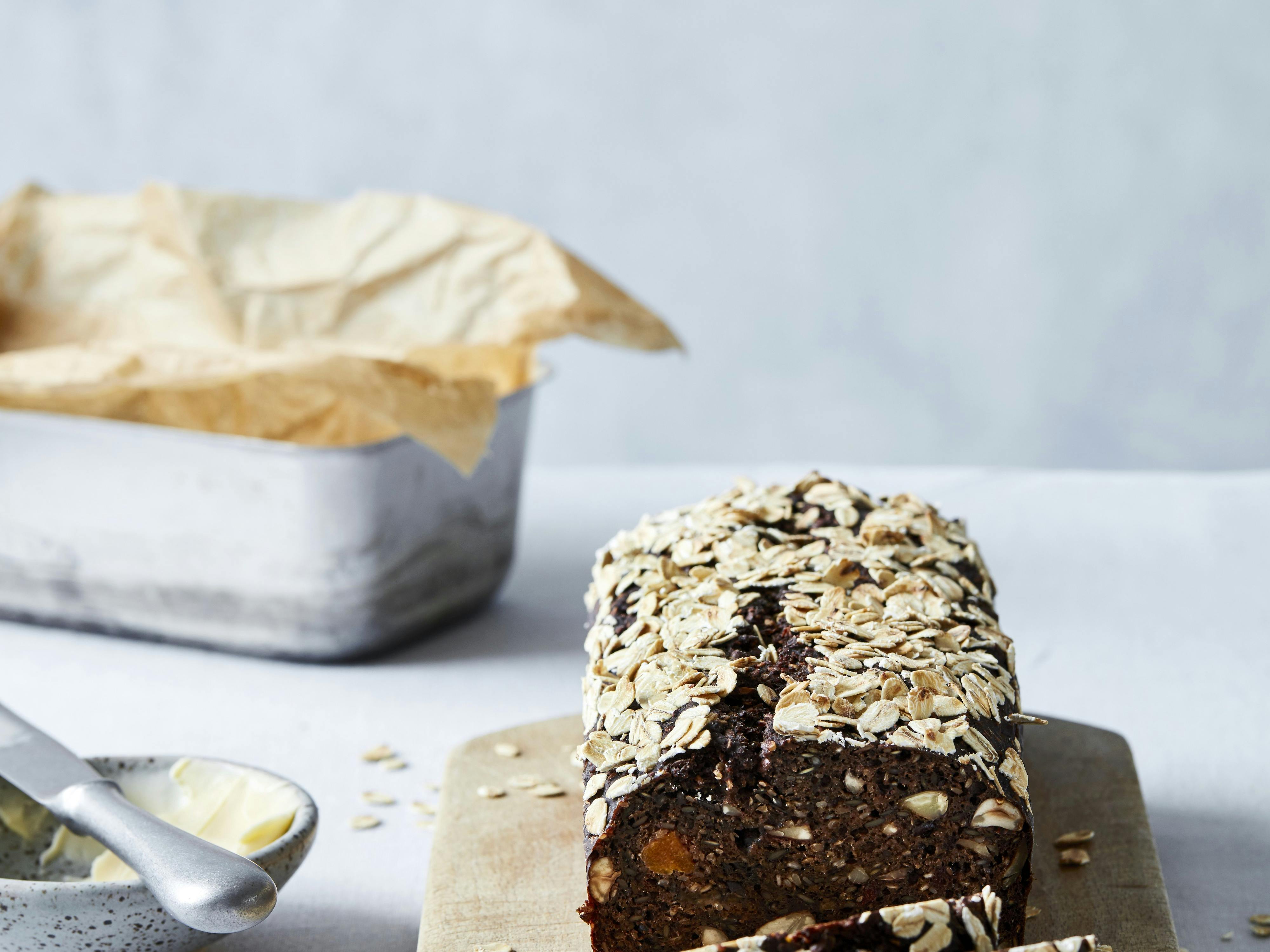 Brød med tørret frugt