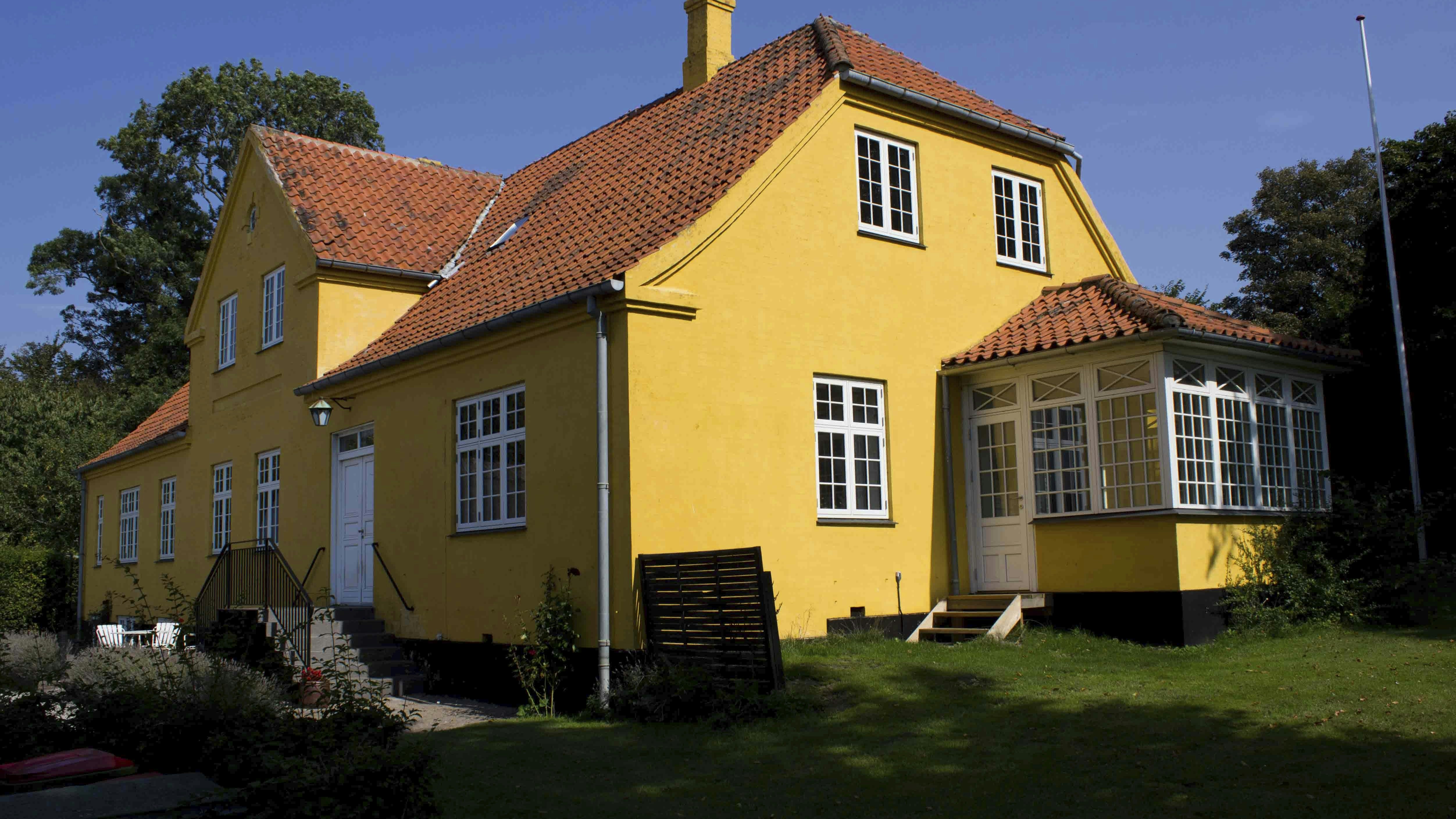 En gul villa