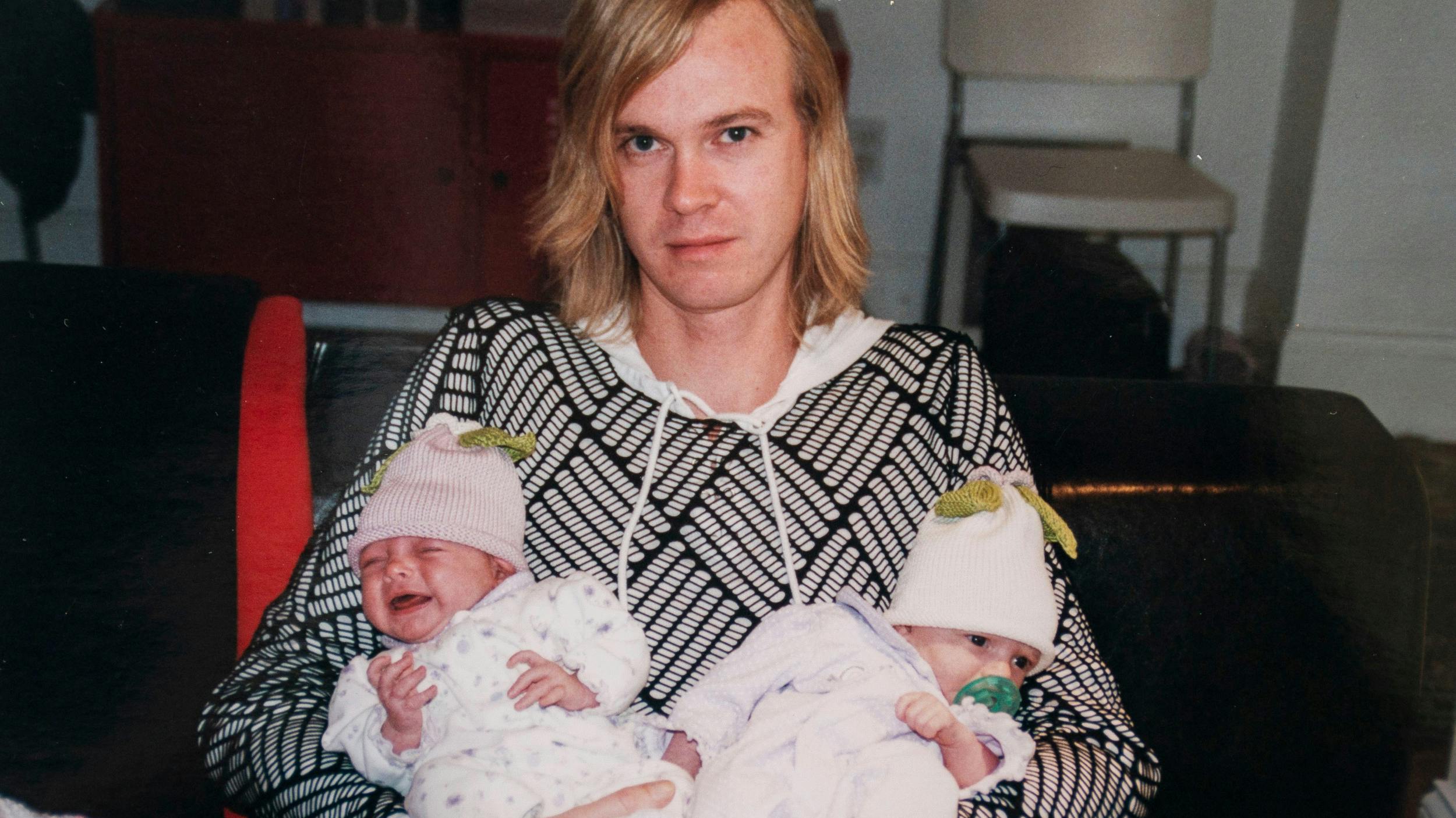 Mikkel med sine børn