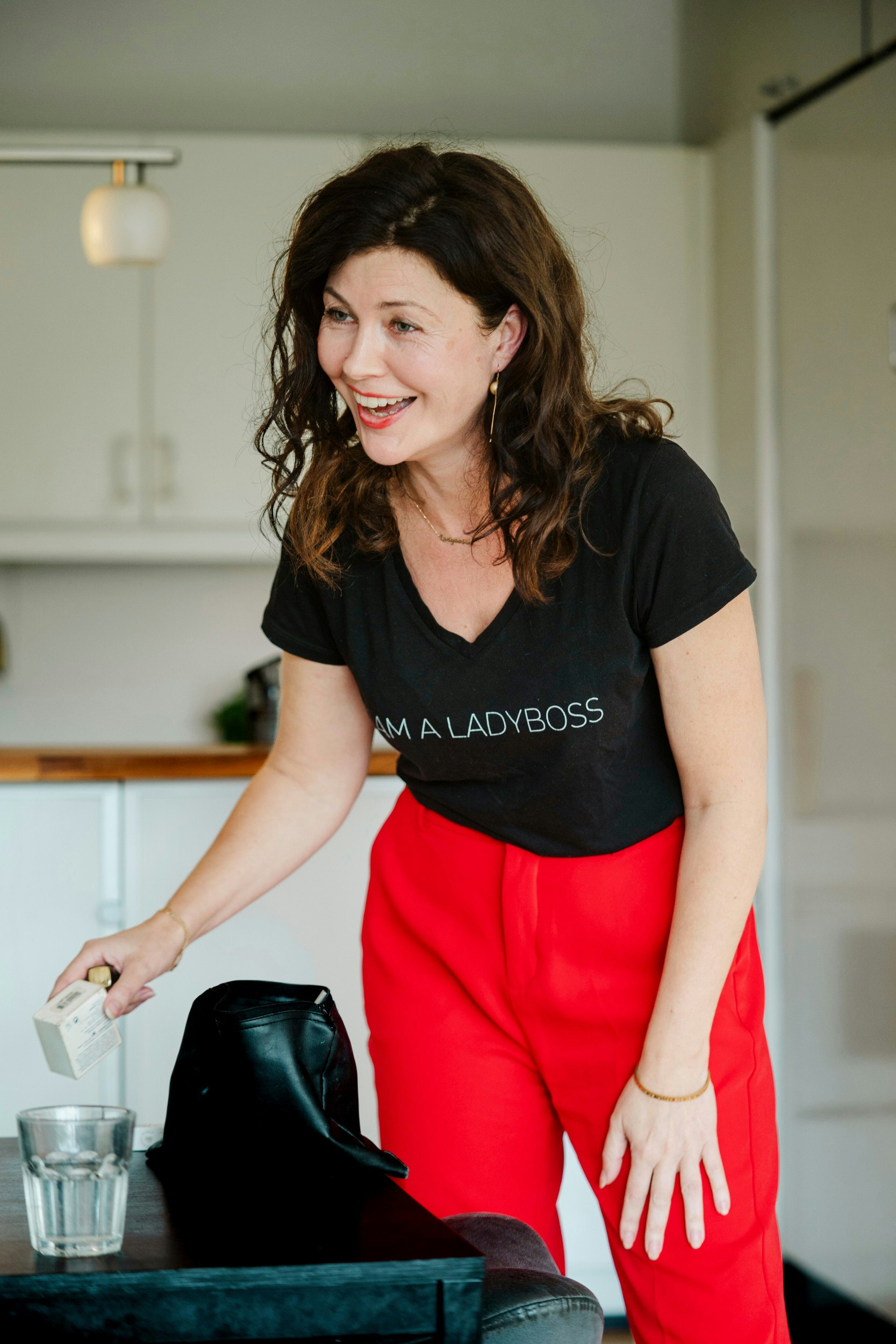 Catrine begyndte at få noget mere sjov ind i sit liv. Små ting som at danse på stuegulvet i stedet for at sidde og hænge i sofaen.