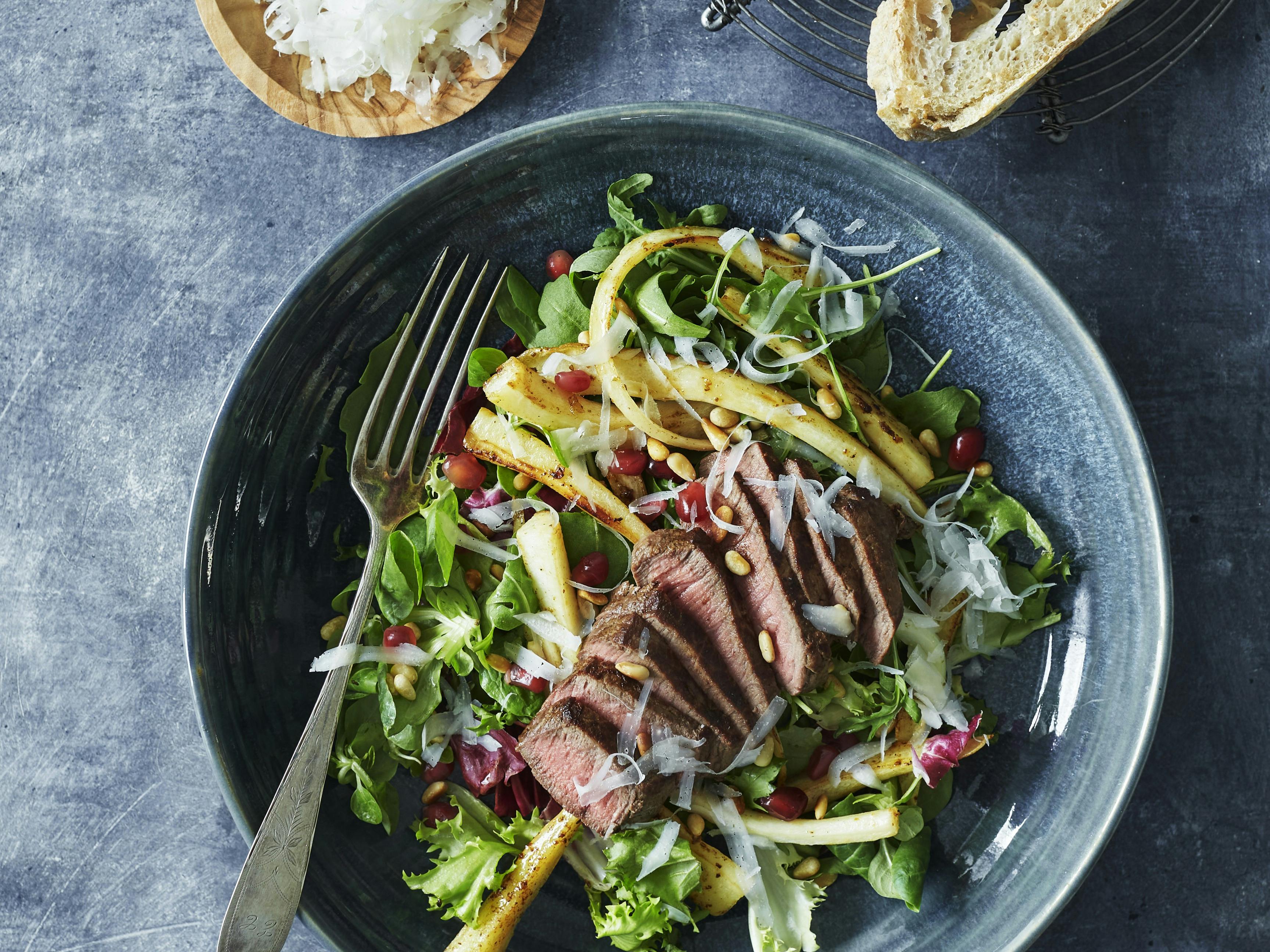 Pastinaksalat med oksekød