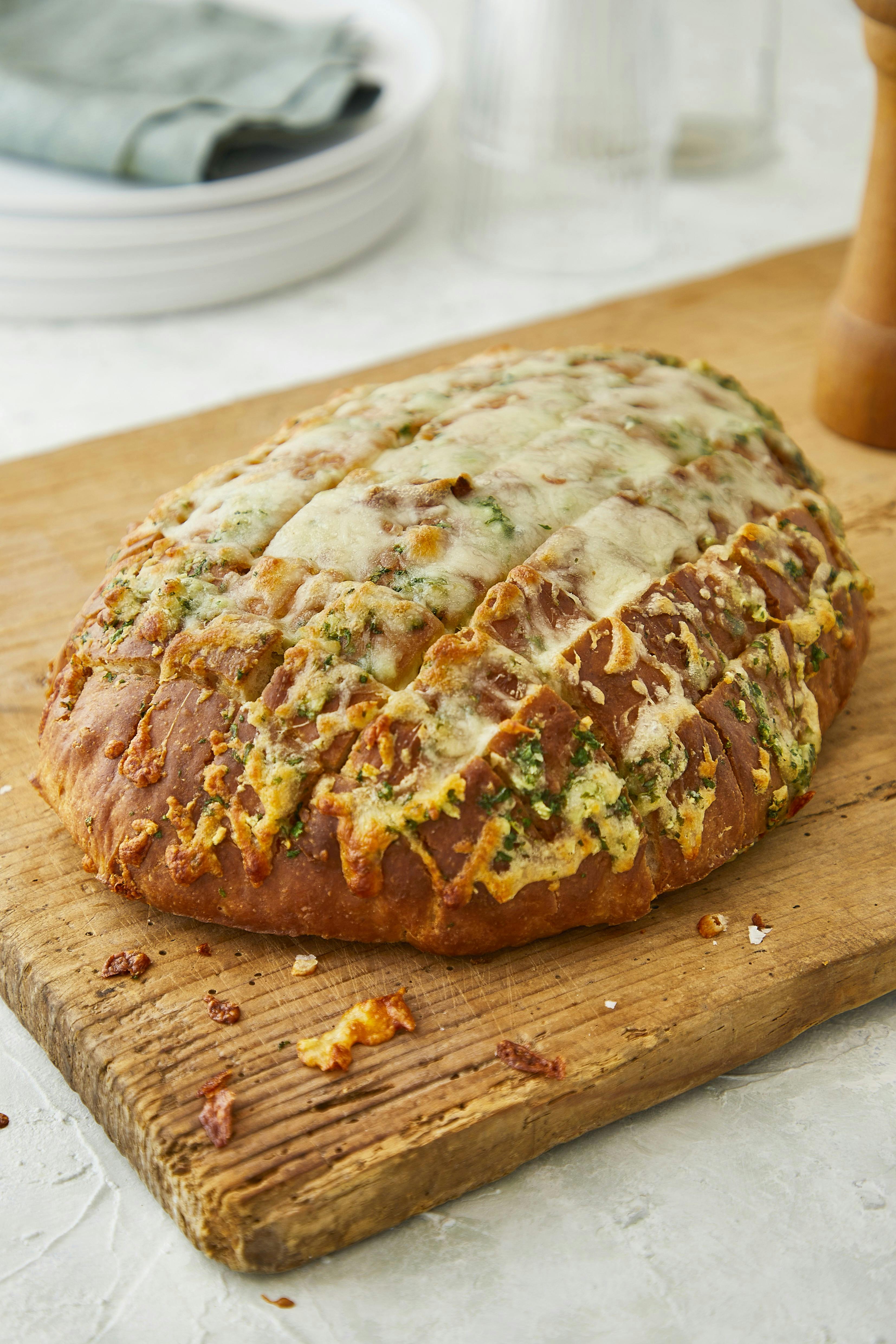 Hvidløgsbrød med ost