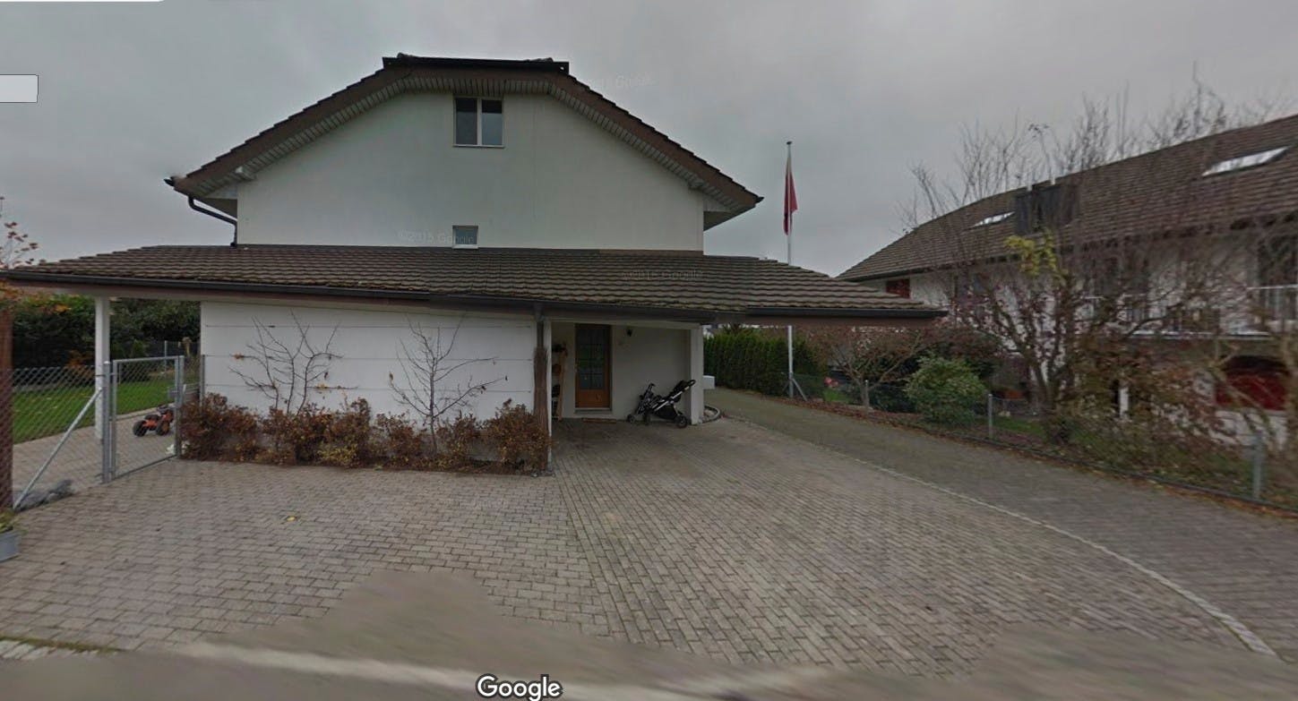 Familien Schauers hus på Lenzhardstrasse 53 ligger i et ellers fredeligt villakvarter.