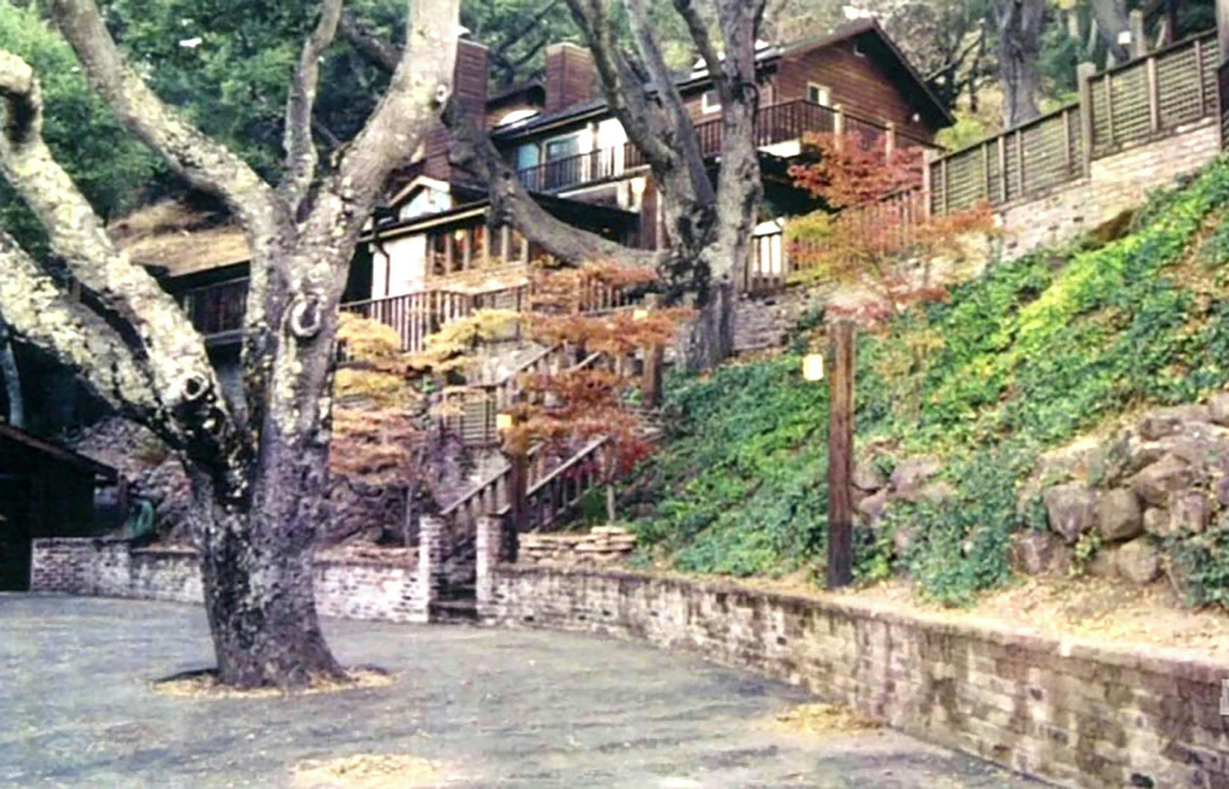 Ægteparret Polk boede i denne millionvilla i velhaverkvarteret Orinda uden for San Francisco, og det var her Frank blev myrdet.