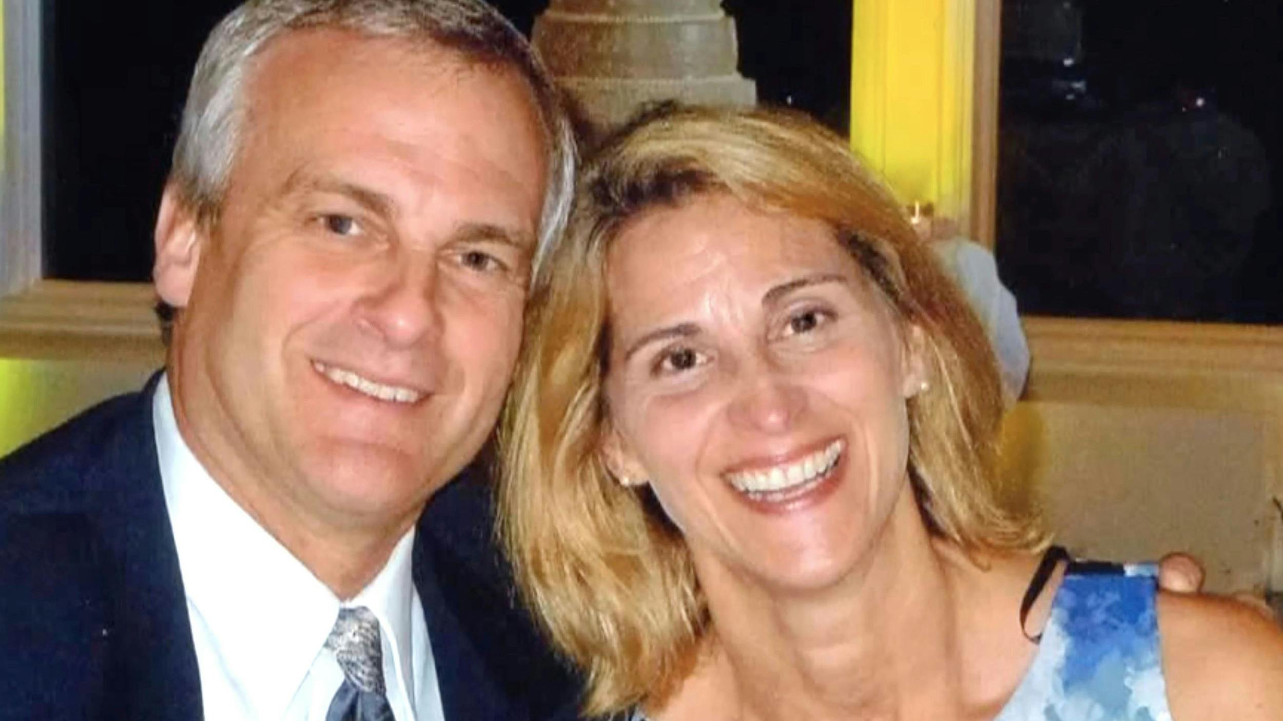 Ægteparret Jeanette og Jeffrey Navin blev myrdet af deres pengegriske søn.