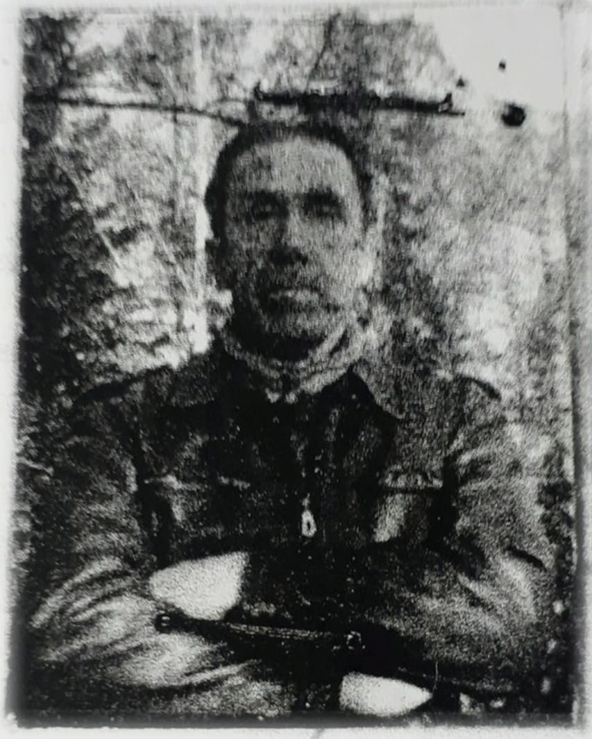 Kioskejer Karl Valdemar Gyllström var på et tidspunkt mistænkt for triplemordet ved Bodomsøen. Ni år senere blev han fundet druknet i Bodomsøen tæt på gerningsstedet.
