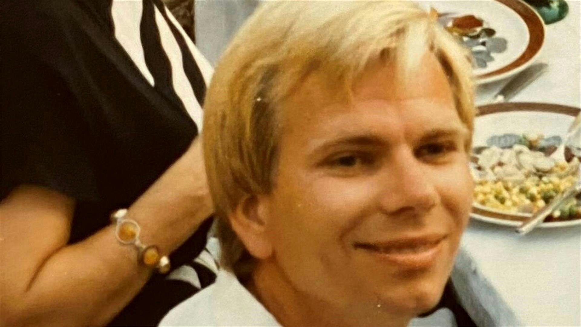 Den blonde seriemorder Kurt Werner Wichmann har mindst fem liv på samvittigheden. – Jeg har aldrig set så iskolde øjne som hans, fortalte fhv. kriminalchef Wolfgang Sielaff