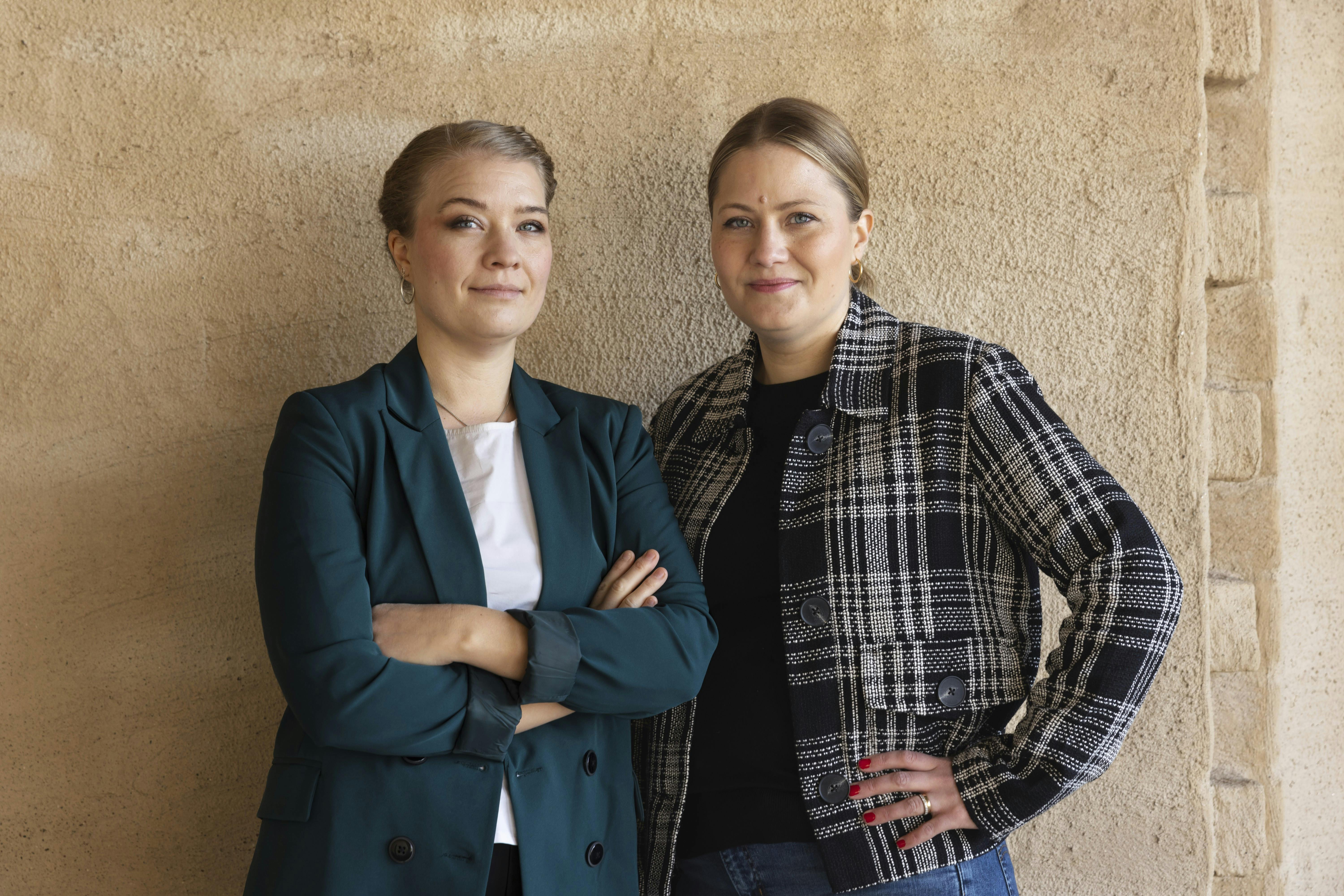 https://imgix.udeoghjemme.dk/2025-03-13/SOFIE-MIA-AV-MIKAEL-LUNDBLAD-HIRES-2.jpg