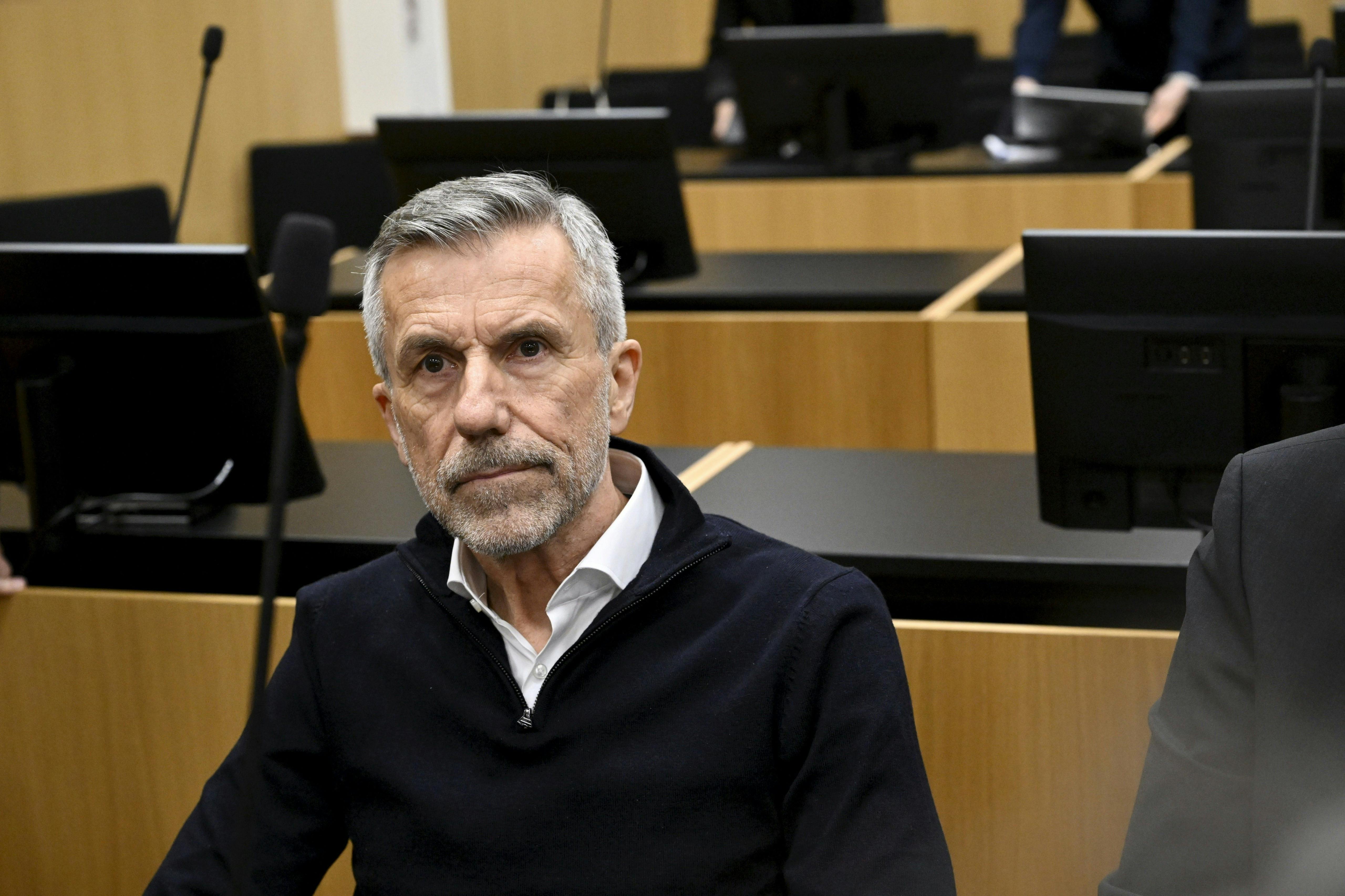 Rolf Nordmo, 66, er tiltalt for at have dræbt den tidligere ishockeyspiller Janne Puhakka.