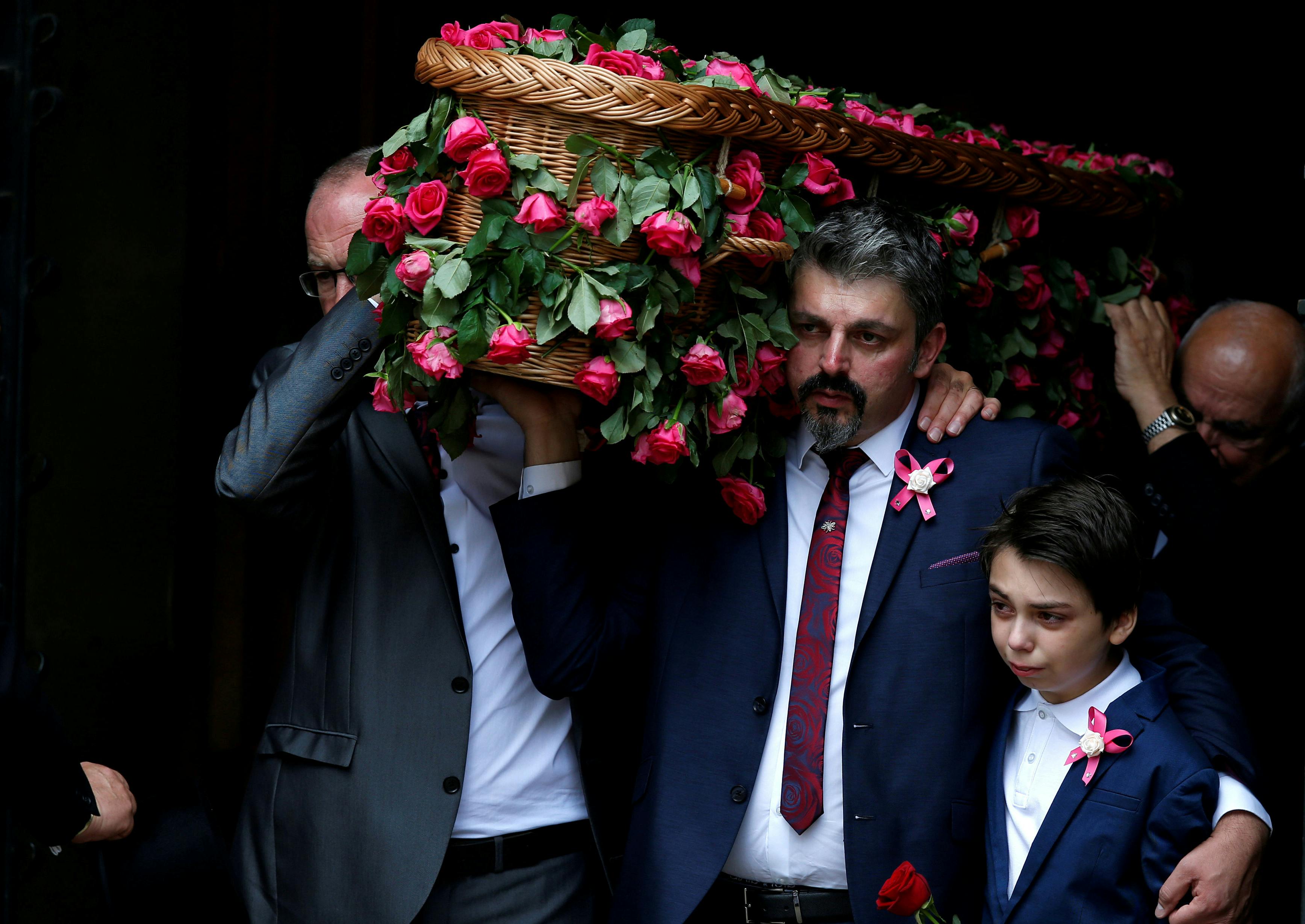 Saffie Rose Roussos' begravelse