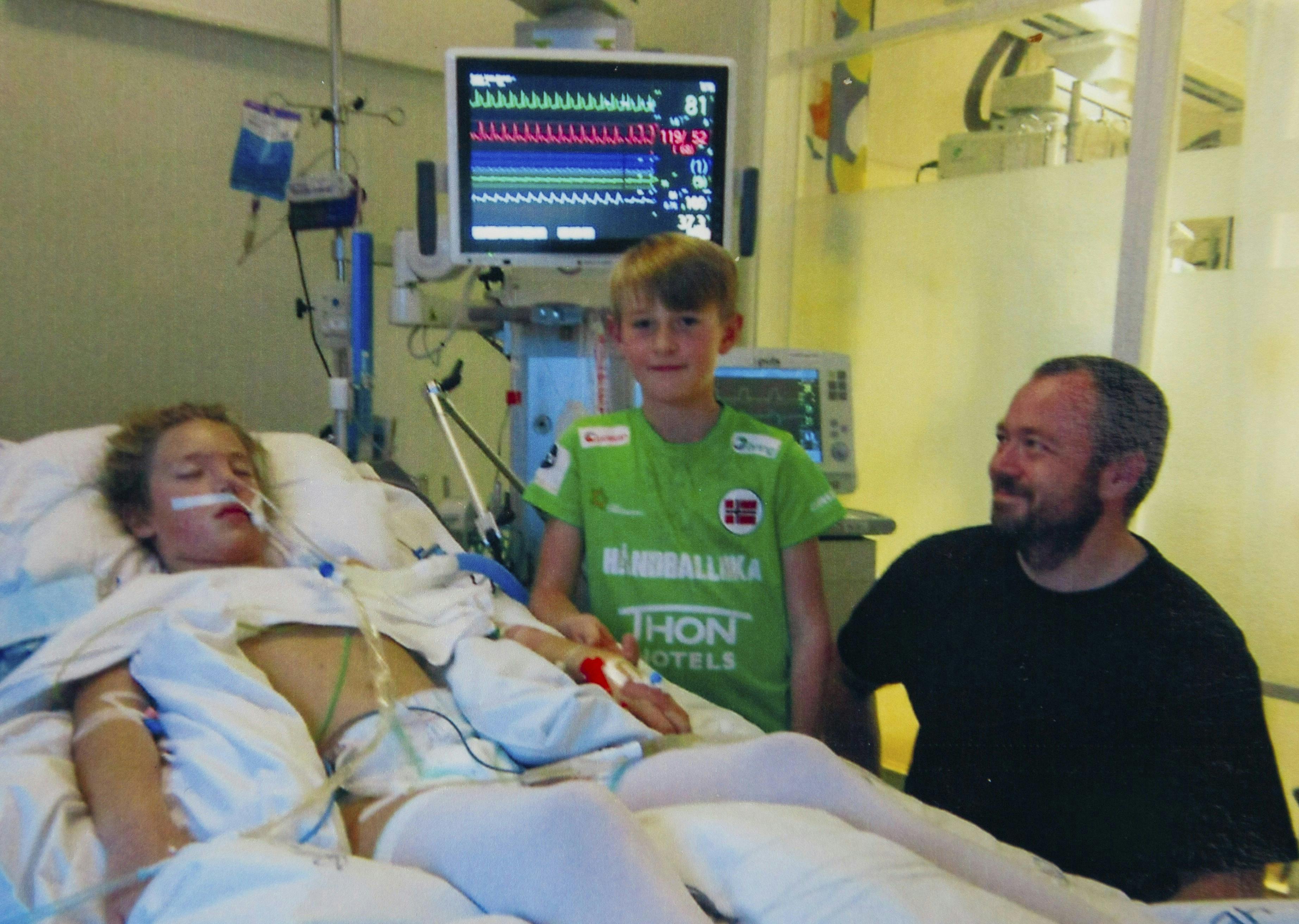 Maia på hospitalet.
