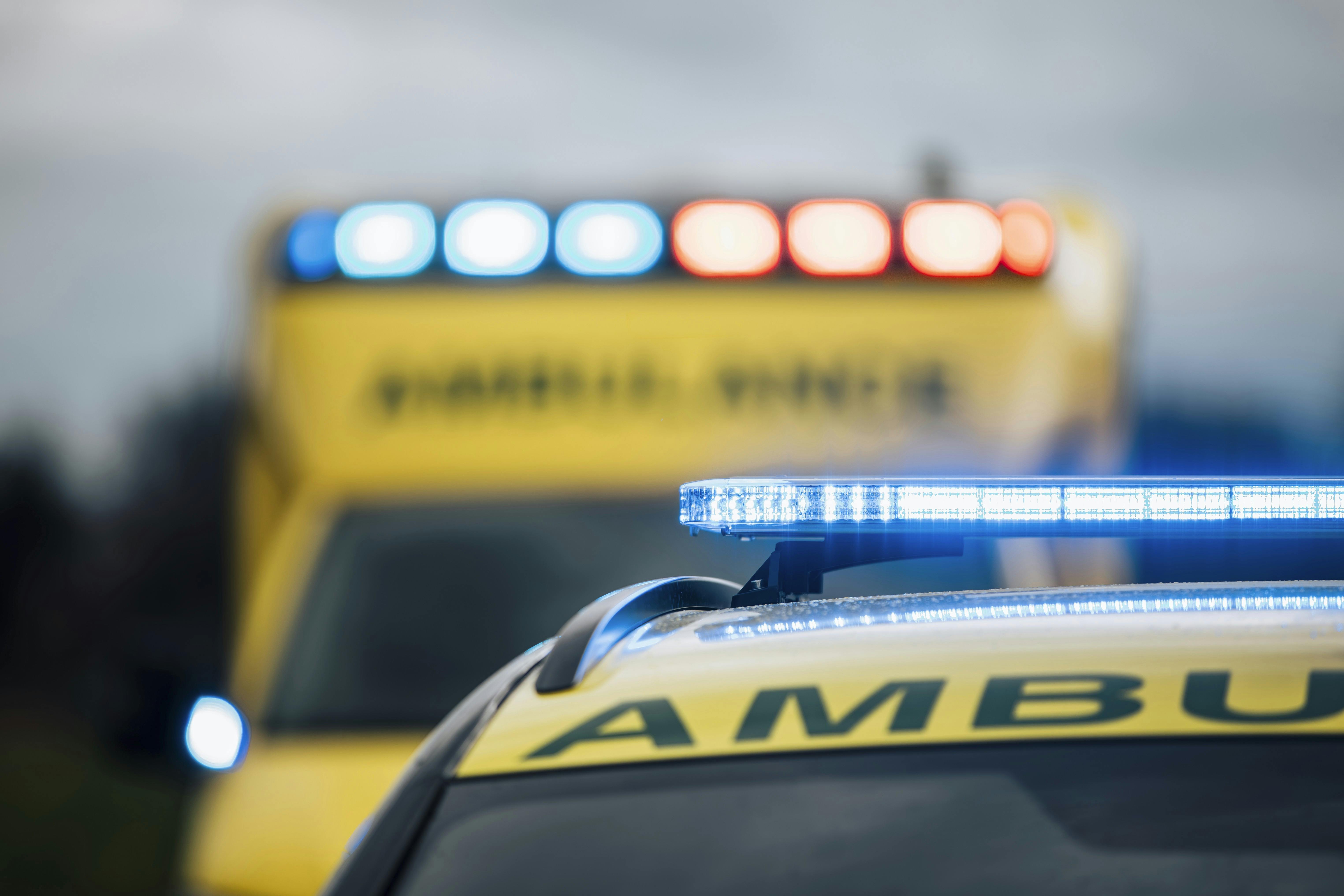 Ambulancer på vej.