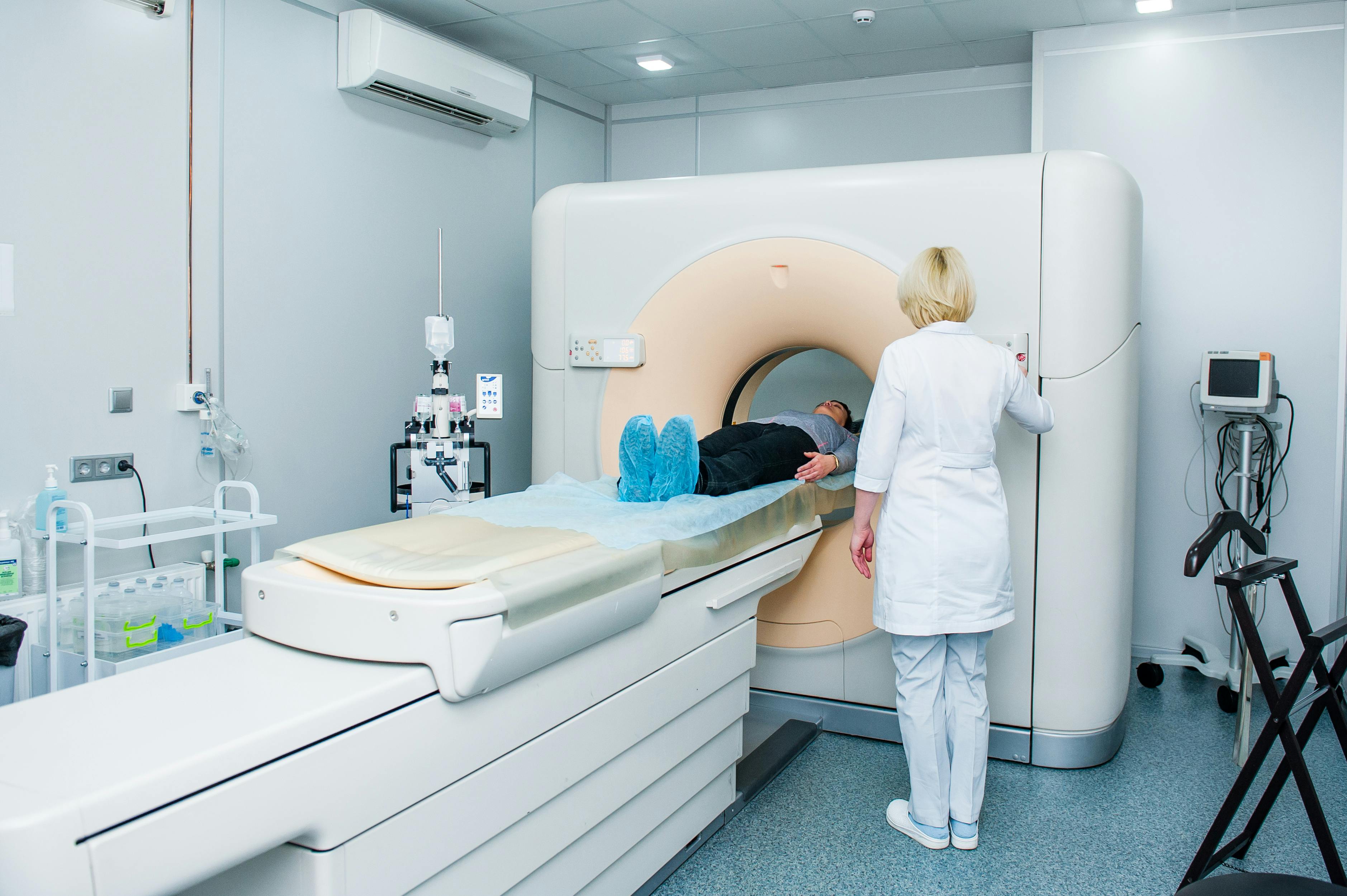 CT-scanning-maskine