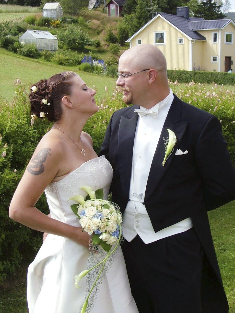 Helena og Allan Karlström bryllupsbillede. 