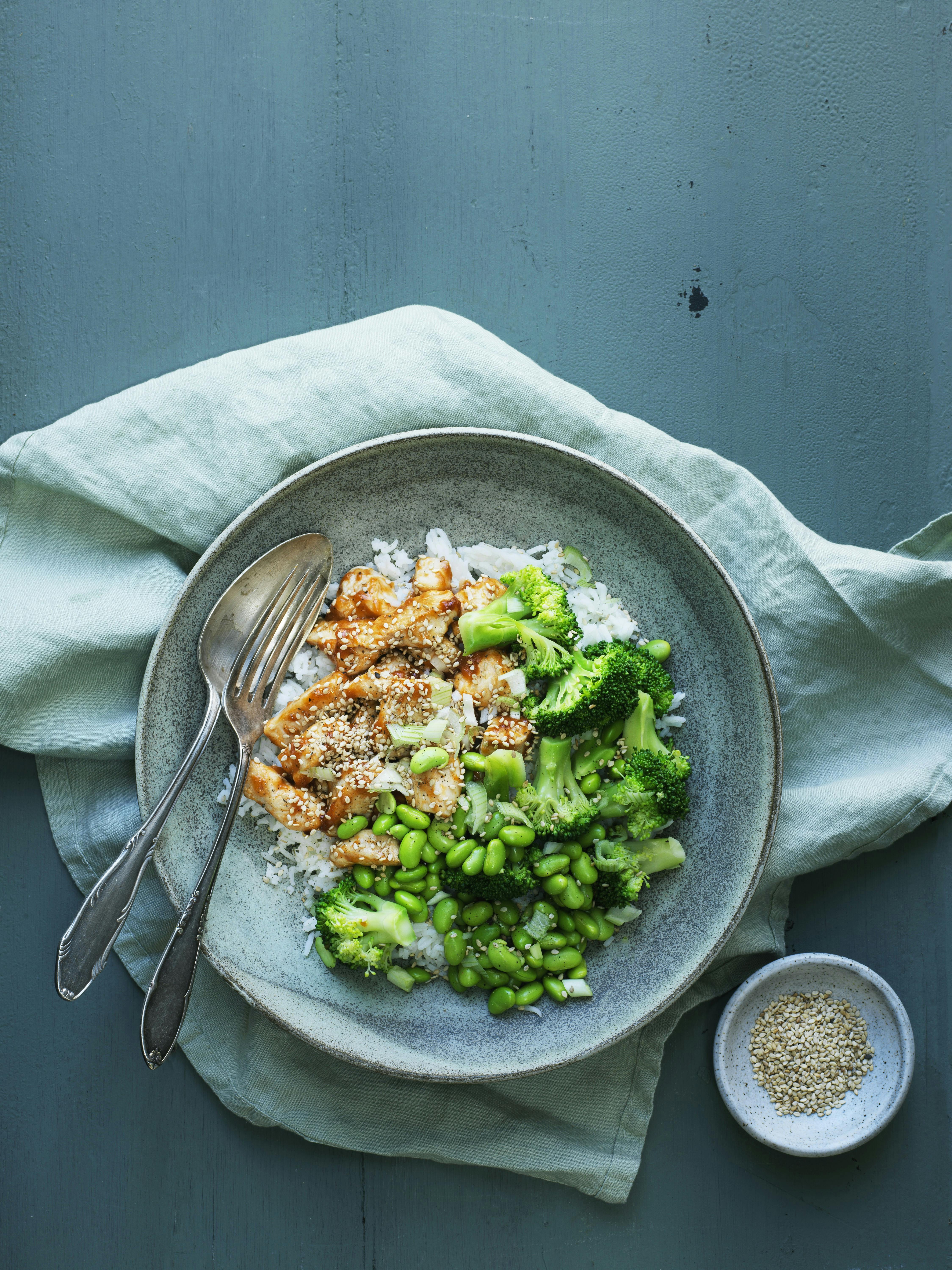 Sesam-kylling med broccoli 