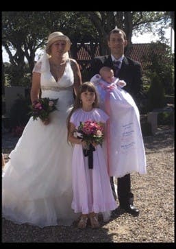 Heidi Bang Nielsen og Søren Nielsen til deres bryllup.