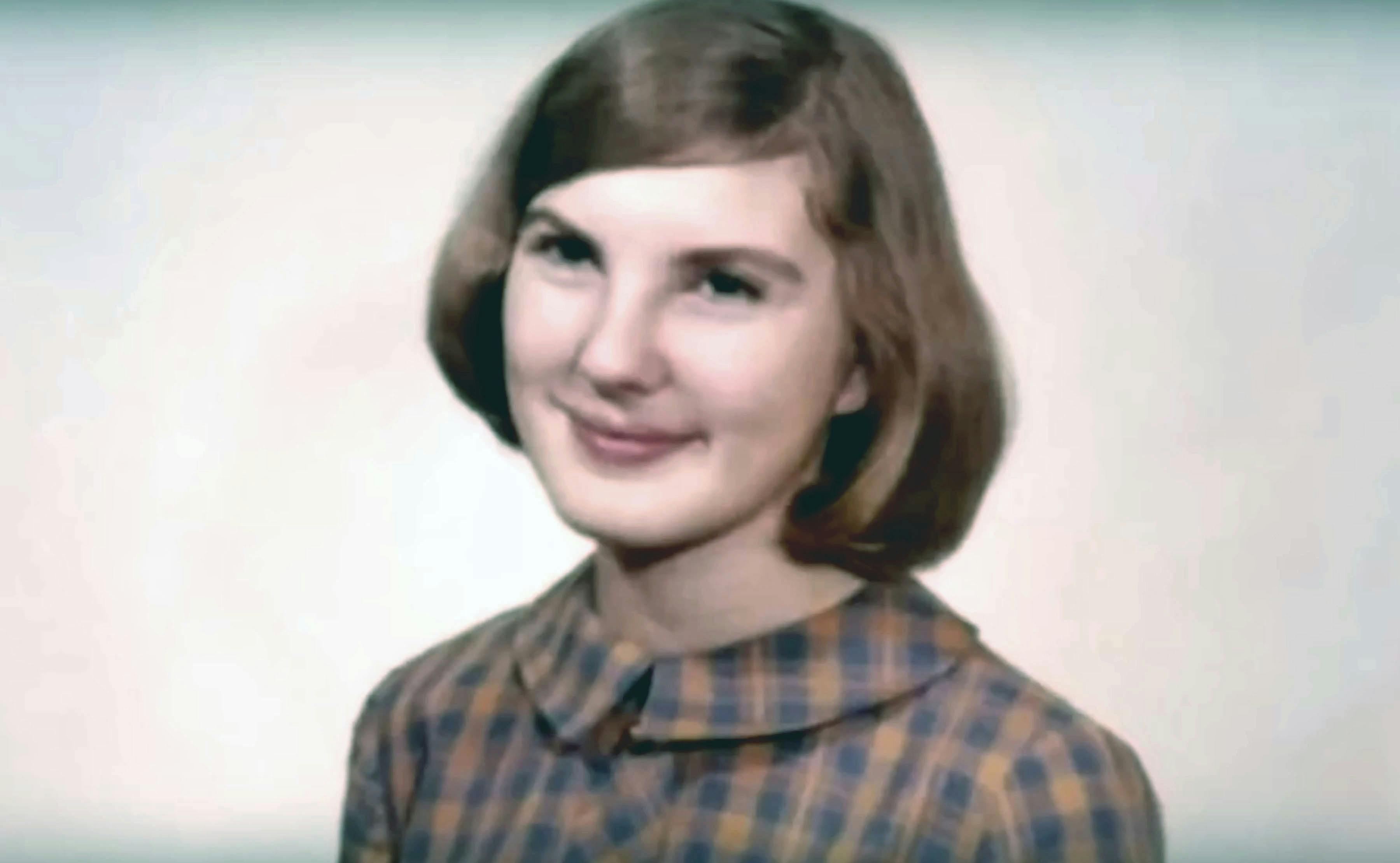 Billede af 39-årige Cynthia Borton, der blev dræbt af sin søns bedste ven.