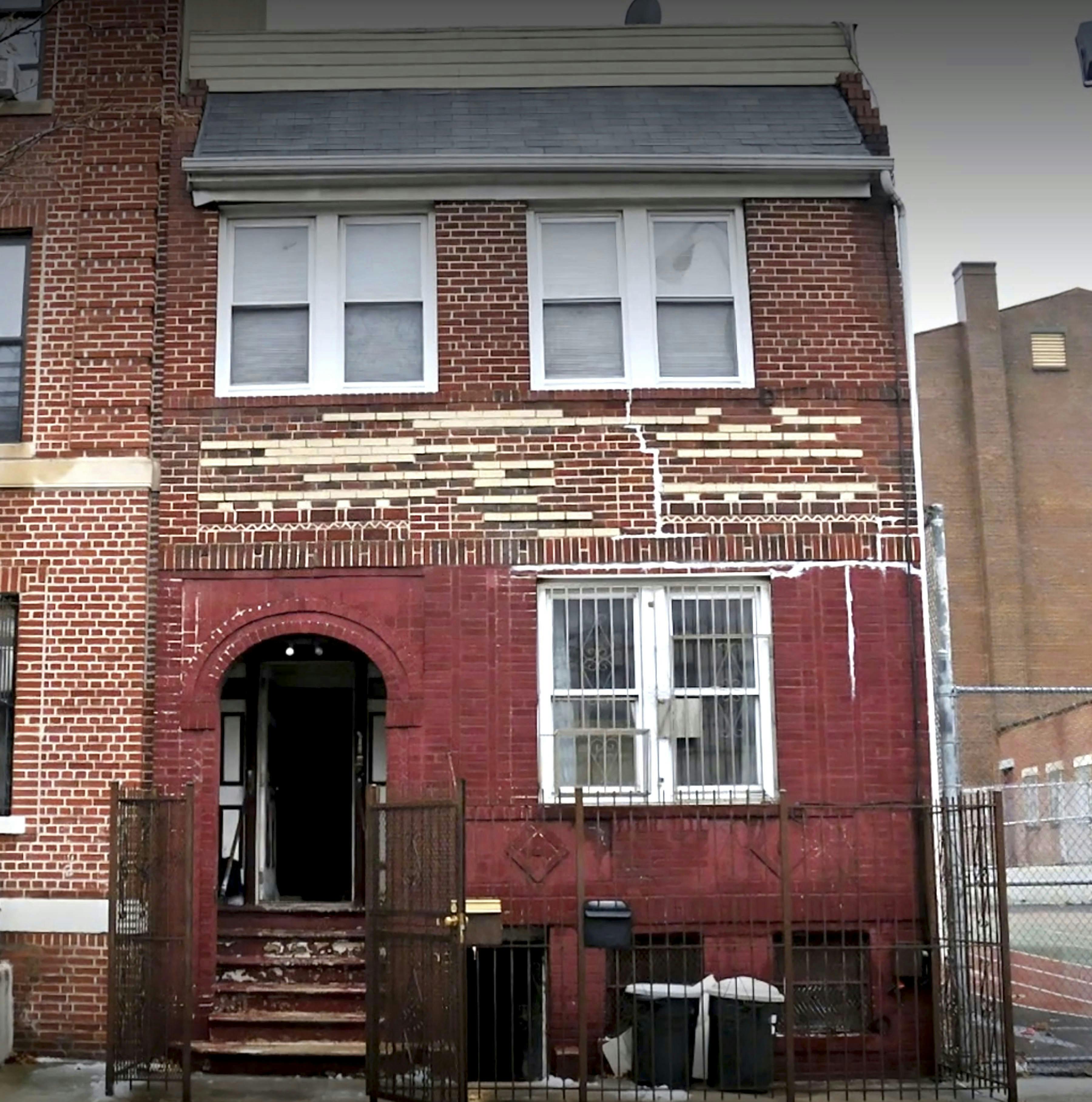 Ejendommen i bydelen Brooklyn i New York, hvor Chinelle Browne boede.