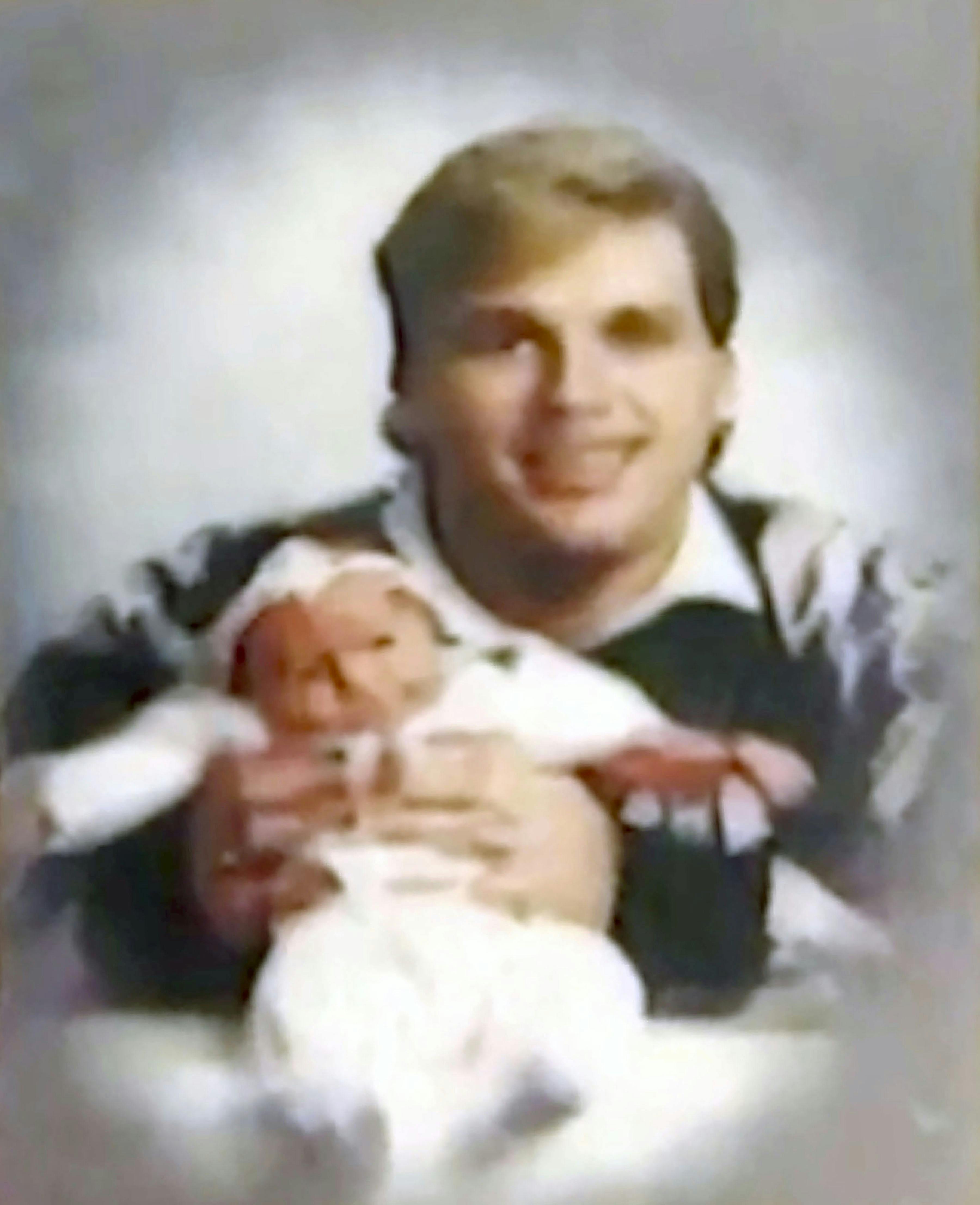 Lille Kierstyn med sin far, Ron Stovall, der blev dræbt af en lejemorder bestilt af sin svigermor.