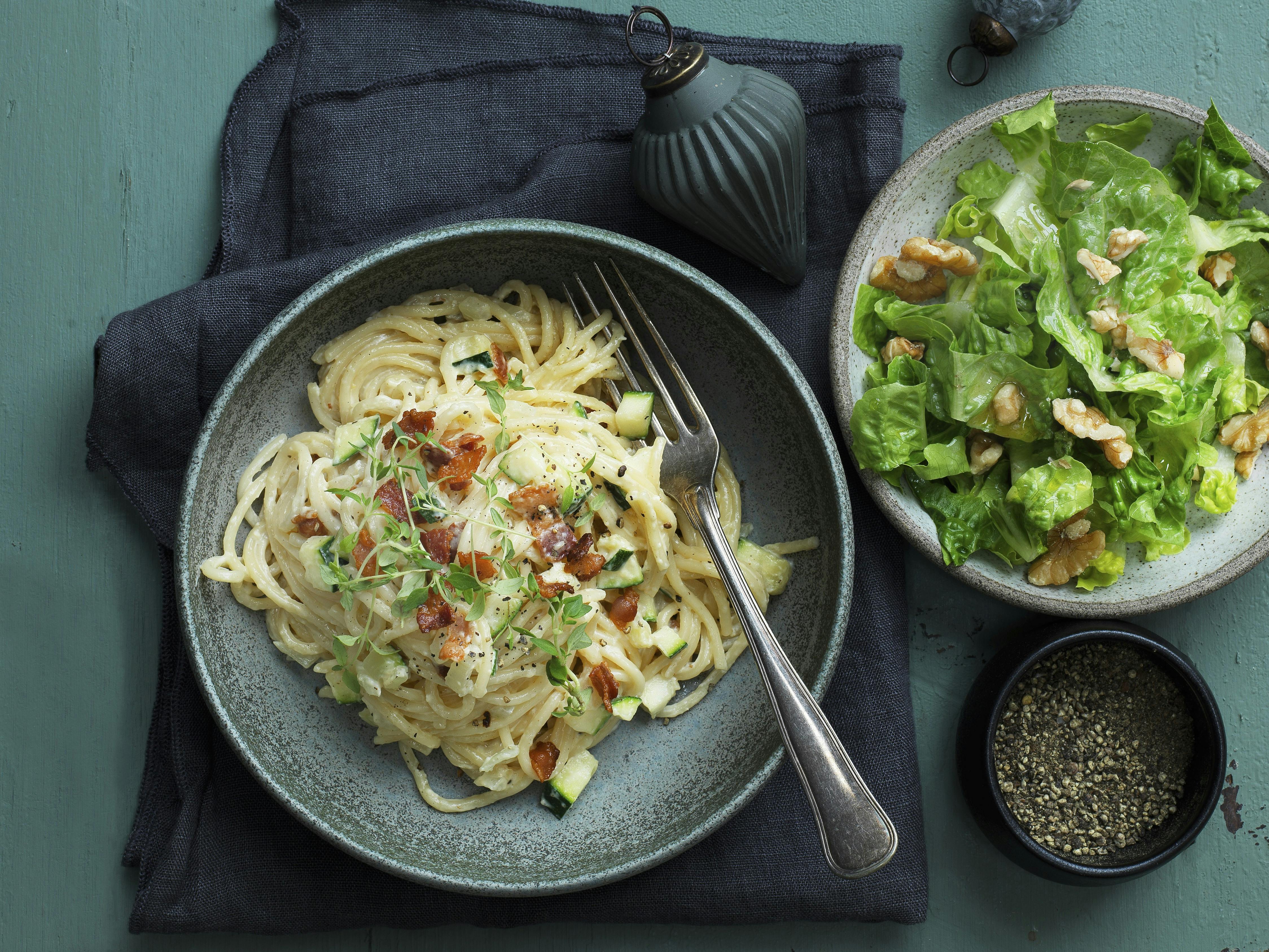 Spaghetti carbonara med squash.