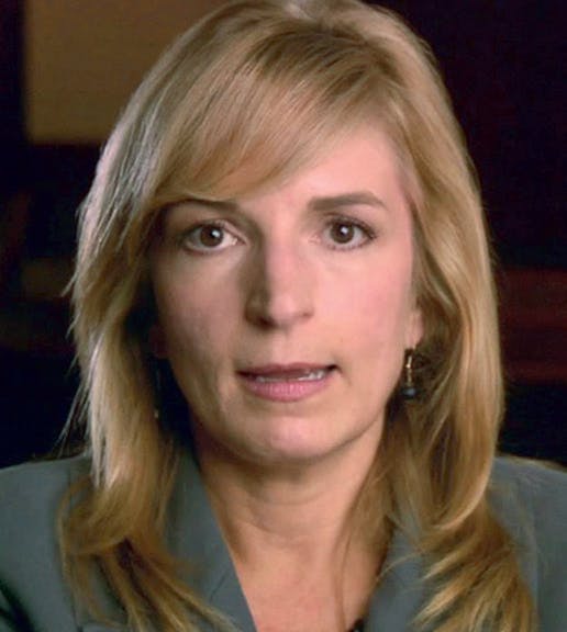 Holly Dunn overlevede møde med massemorder - Anklager Devon Anderson