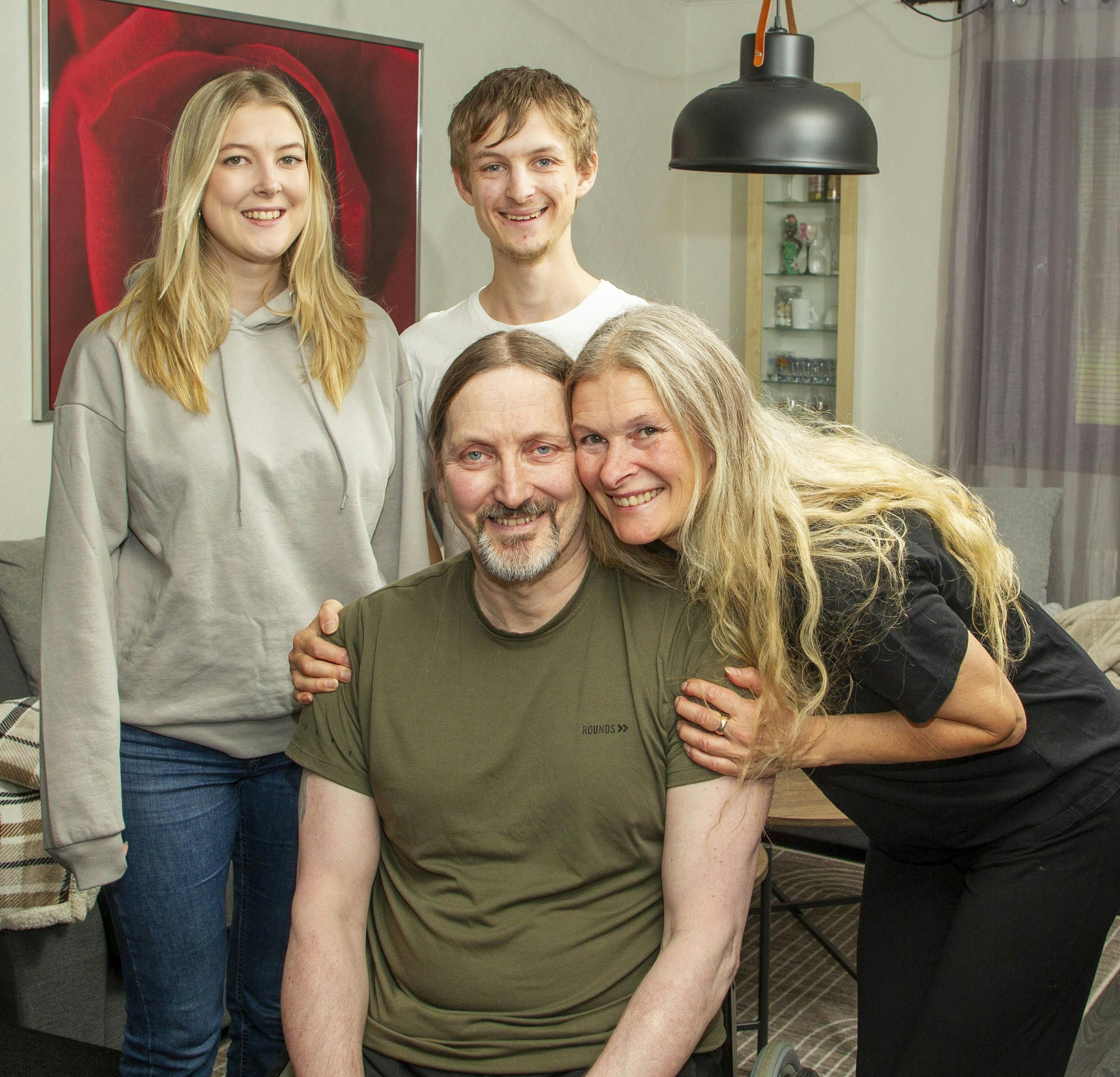 Tom Magnussen har stor støtte fra sin familie.