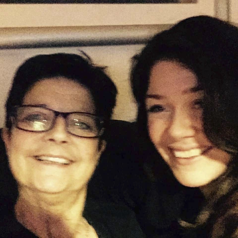 40-årige Maria Grabowski voksede op med alkoholiske forældre. D hends mor lå for døden, rejste hun tilbage til barndomsbyen, for at passe hende - og lære hende at kende.