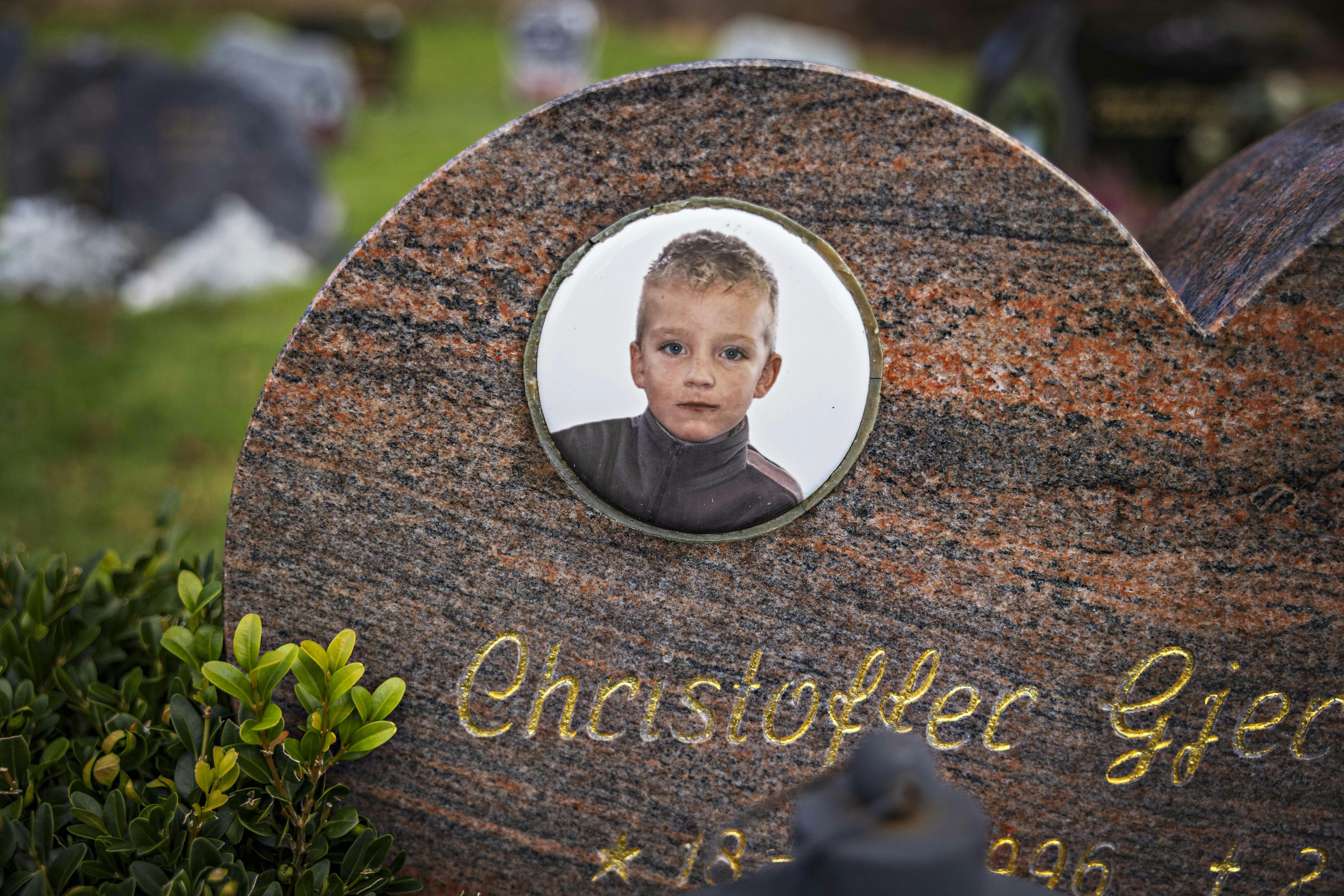 Christoffer Gjerstad Kihle: Christoffer hviler nu på kirkegården i Kodal.