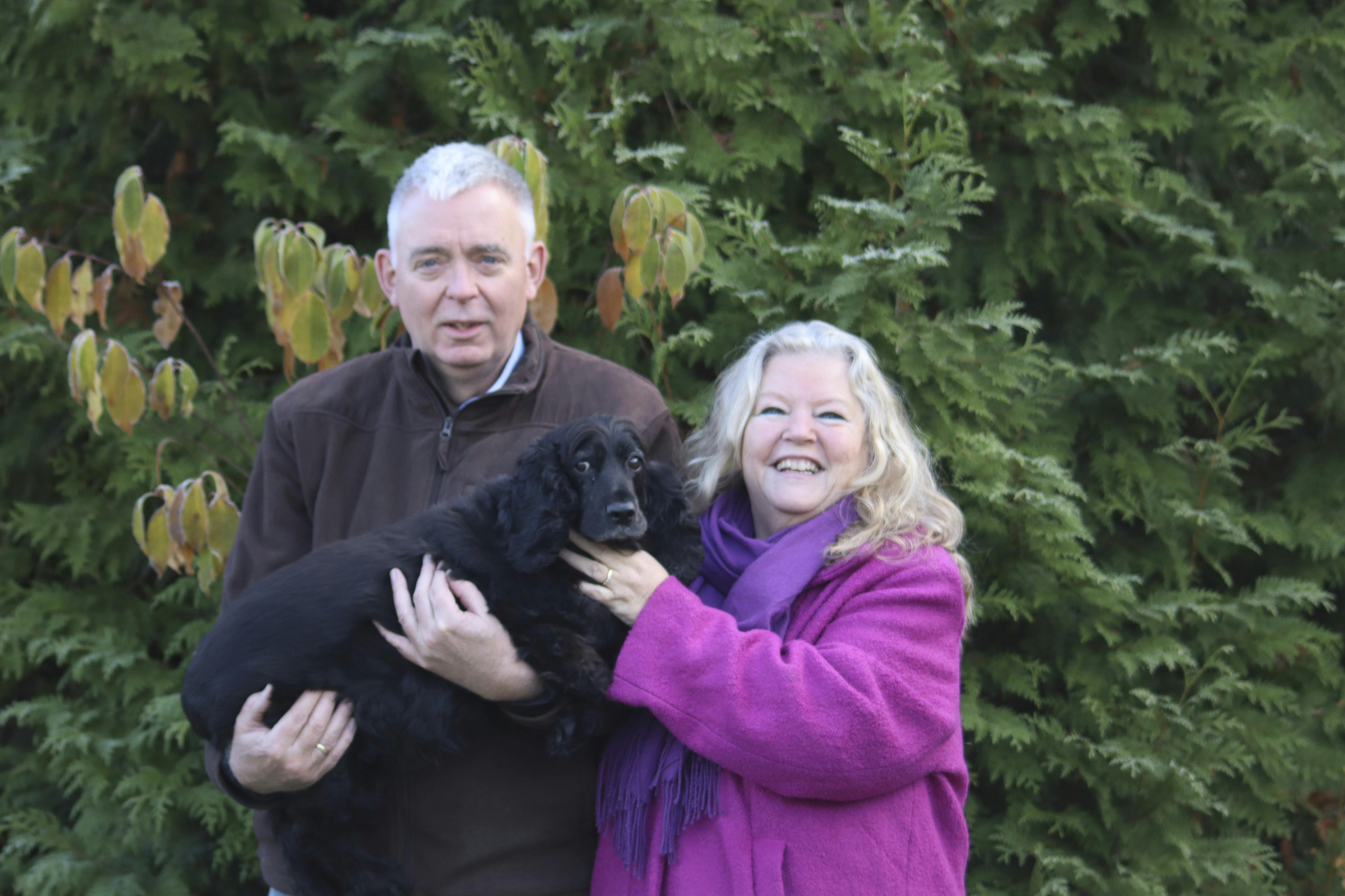 Joan er 61. Bent og Joan Kjølhede mødte hinanden i 2003, og blev gift den 8. august 2014. Bent er 60 år.  Privat foto.