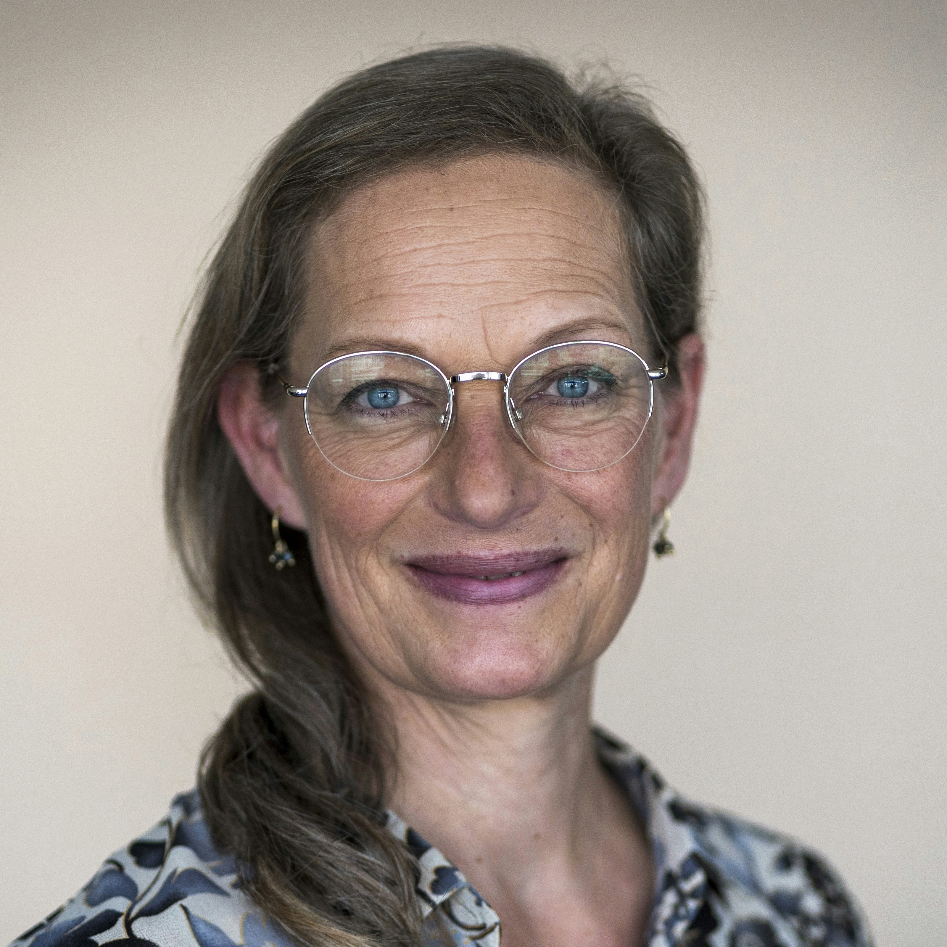 Helle Hartz - Journalist og brevkasseredaktør på Ude og Hjemme