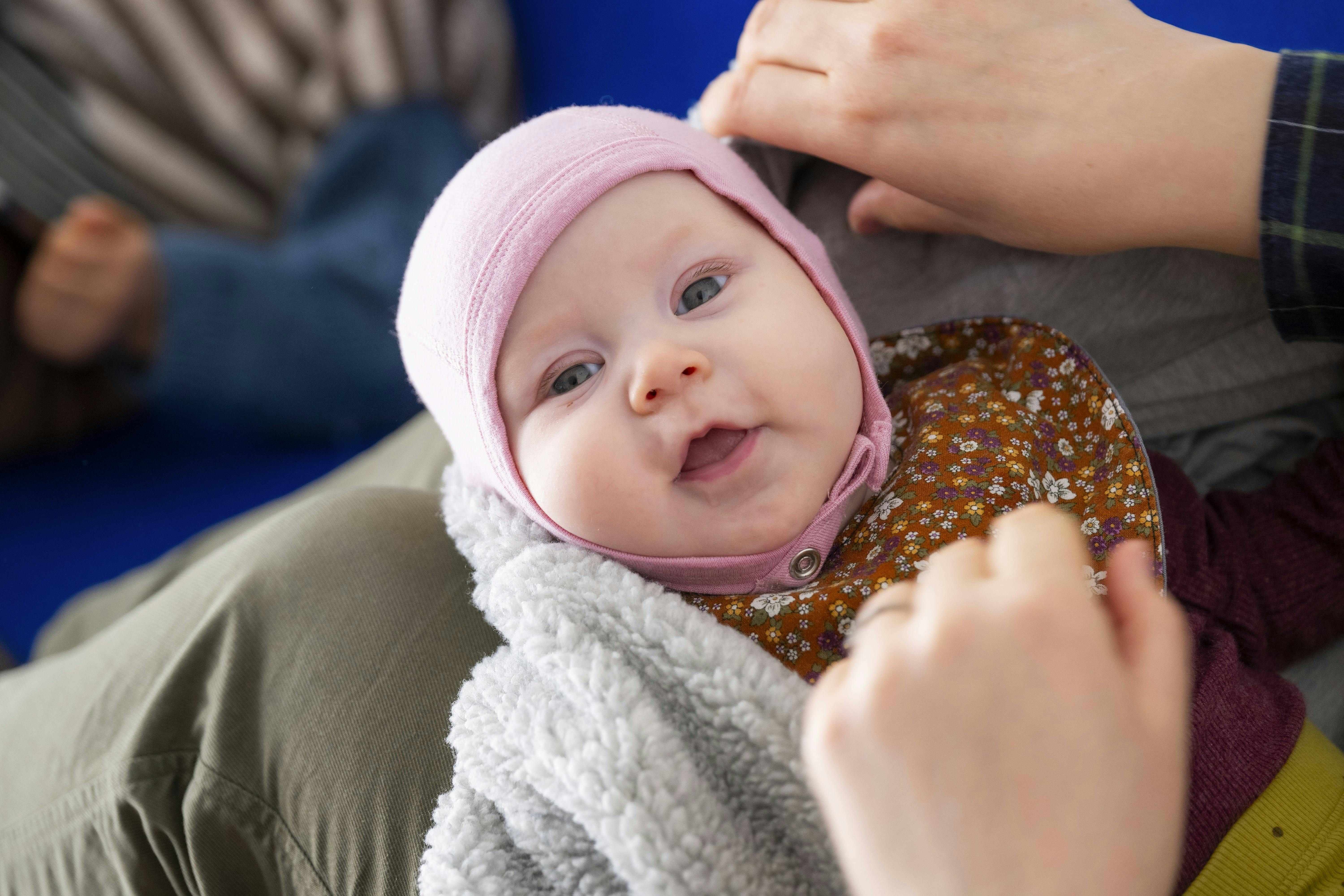 Christine Schaff deltager i et forsøg med sunde babyer