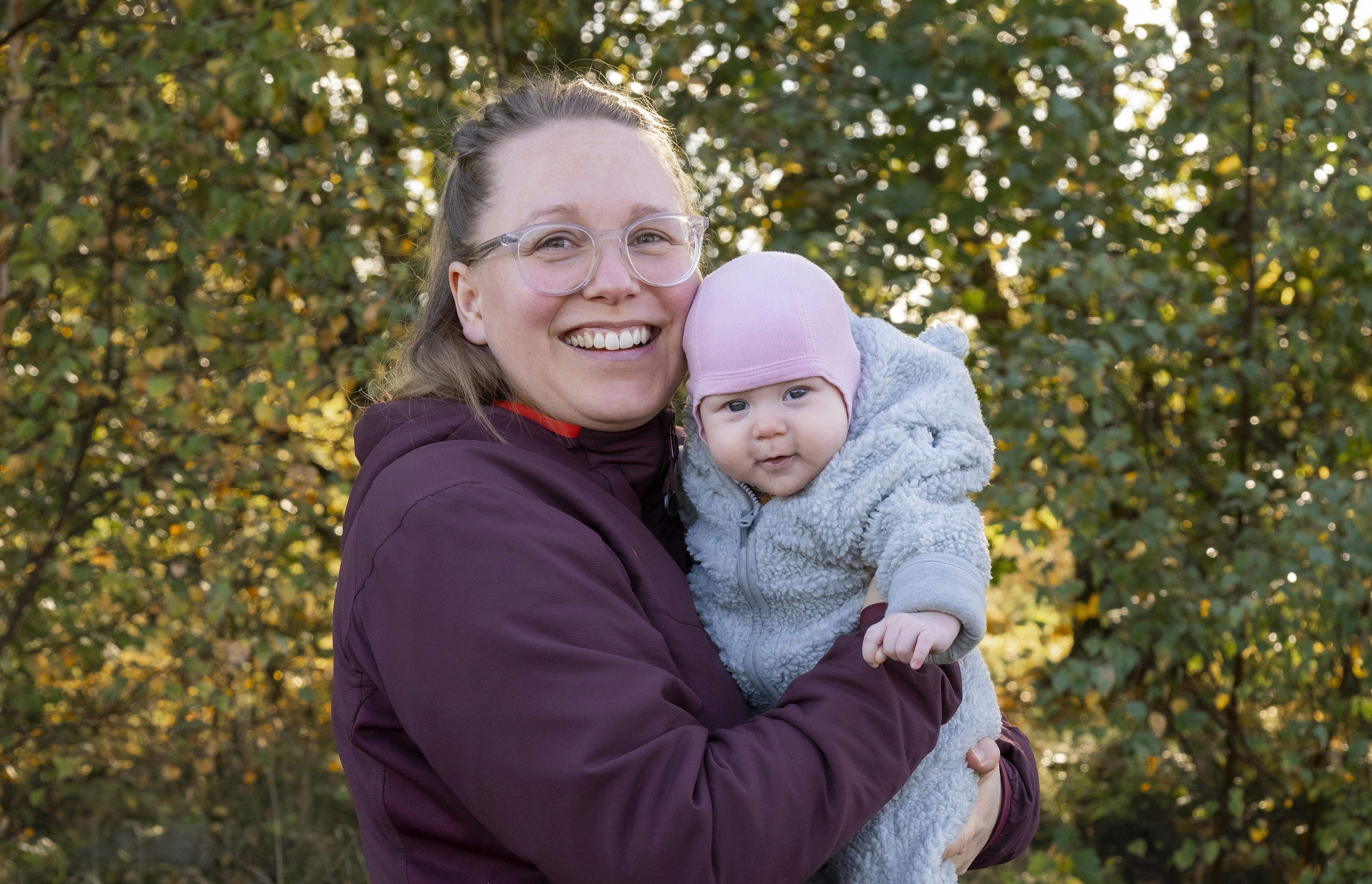 Christine Schaff deltager i et forsøg med sunde babyer
