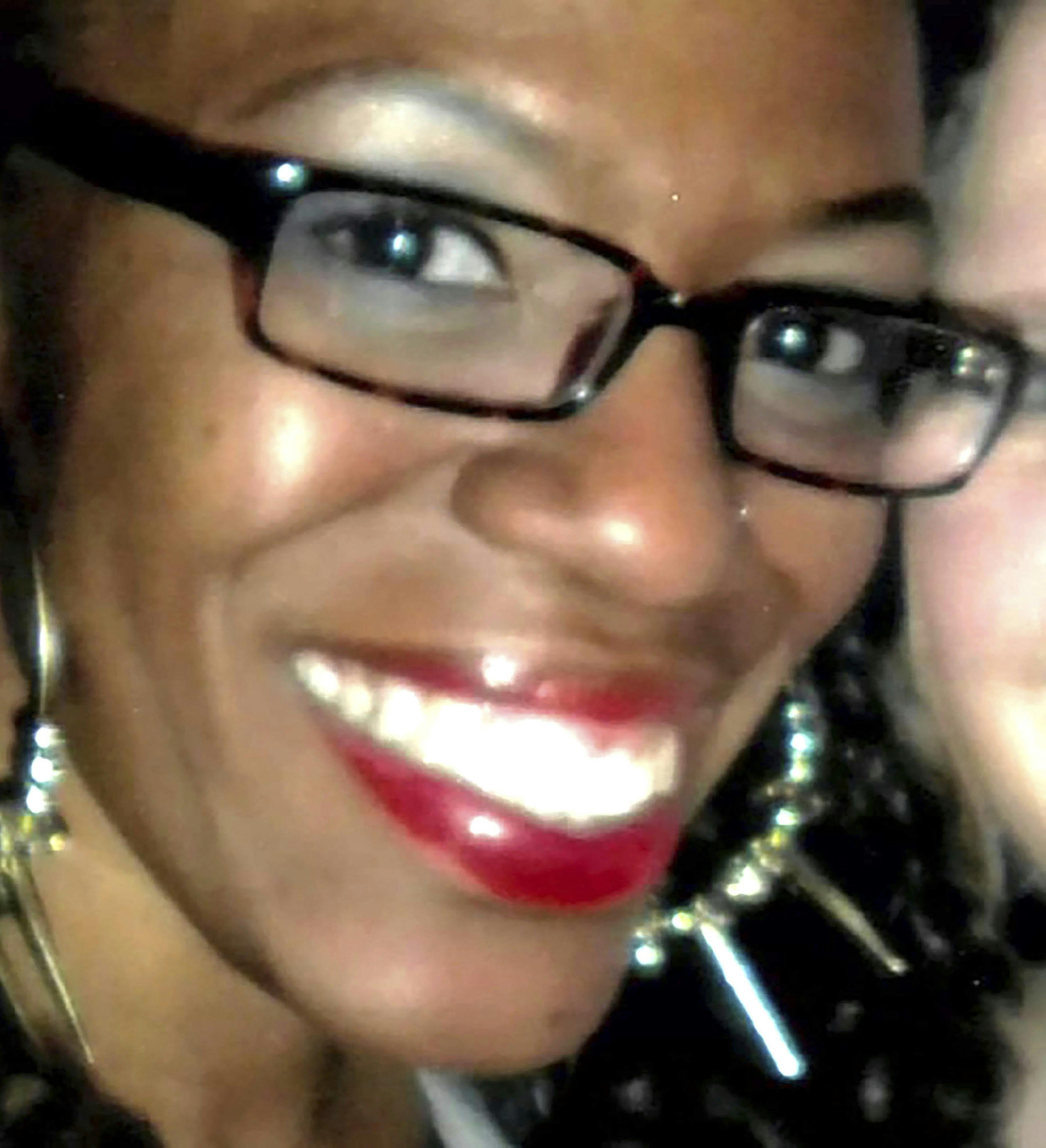 Billede af Samantha Dean, der blev dræbt under sin graviditet.