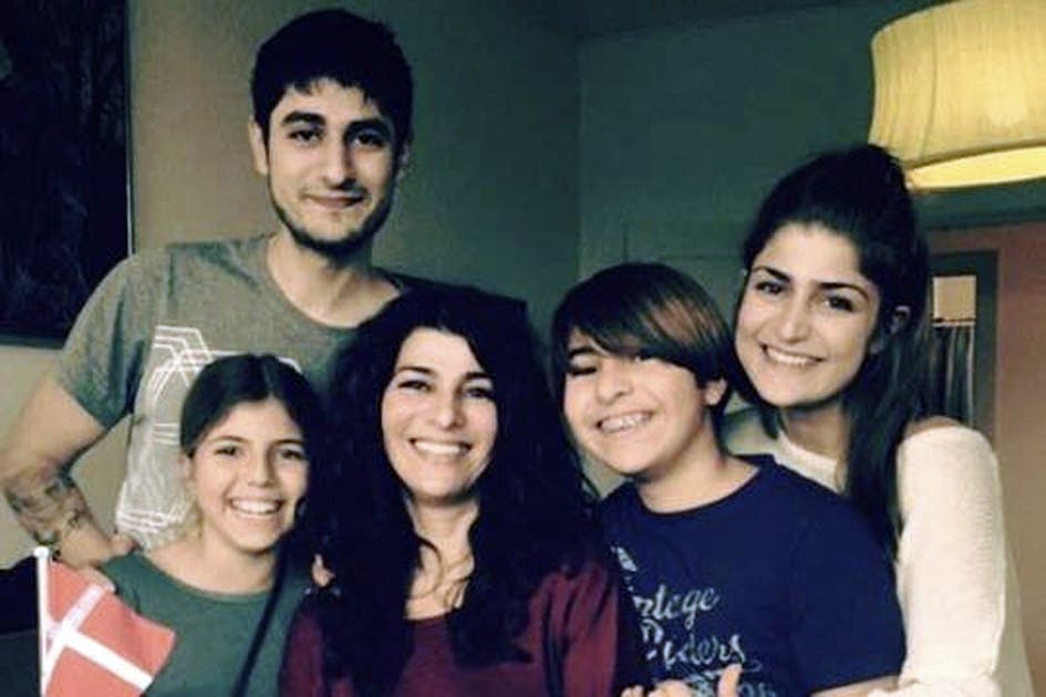 Razan Haugaard med sine børn