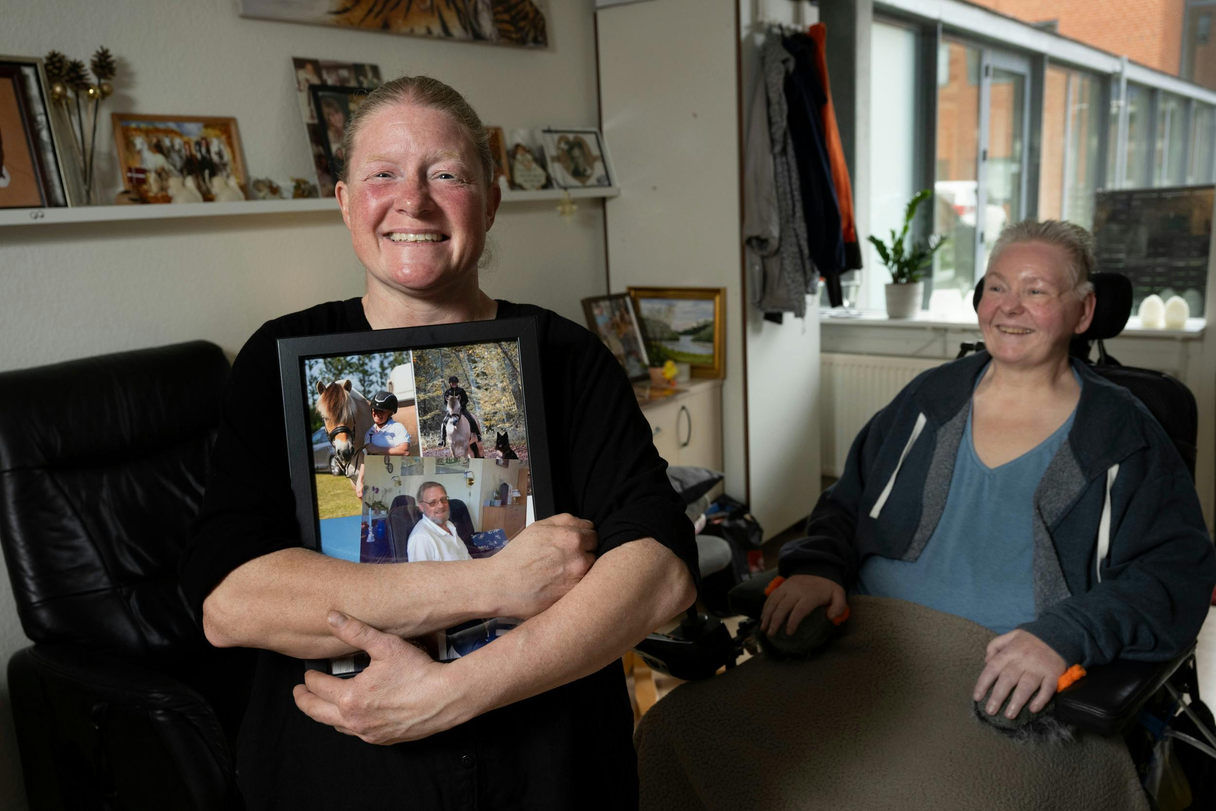 Bettina mener, at hun og hendes biologiske far både har samme øjne og samme stædighed.  