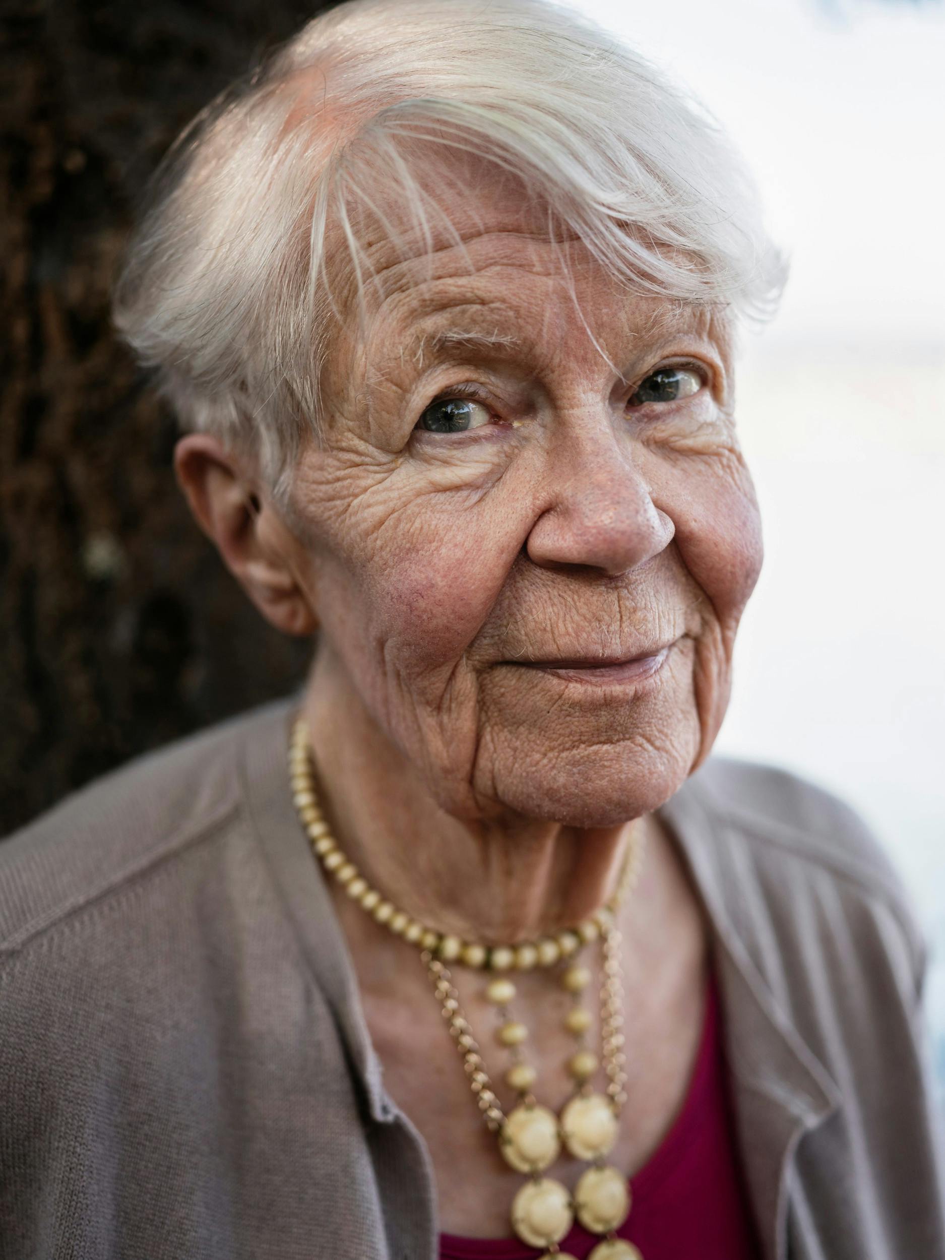 Elisabet fortæller os, at hun er klar til at dø. Billedet er taget i Schweiz, hvor hun rejste hen for at få sit sidste ønske opfyldt.  
