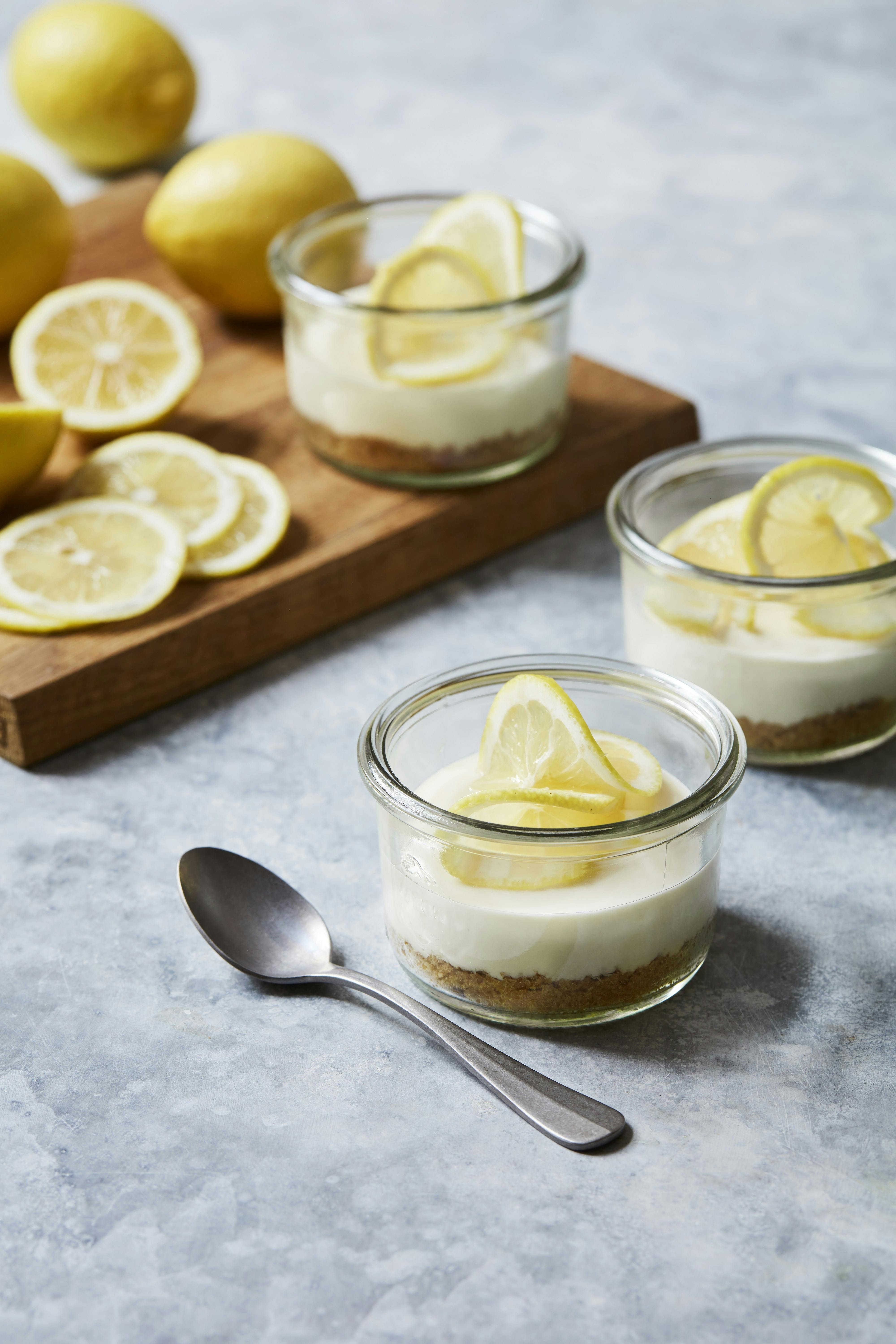 Citron cheesecake med lemoncurd.