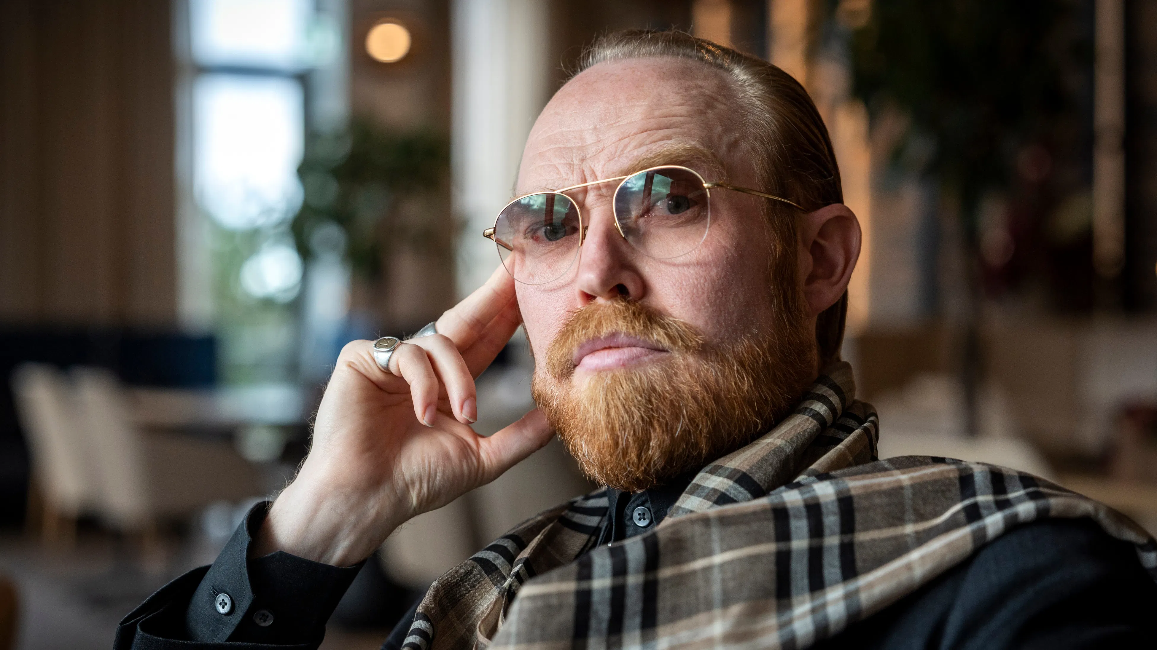 Hypnose fik Jan Hellesøe til at tabe sig 10 kilo: Sådan vil han hjælpe ...
