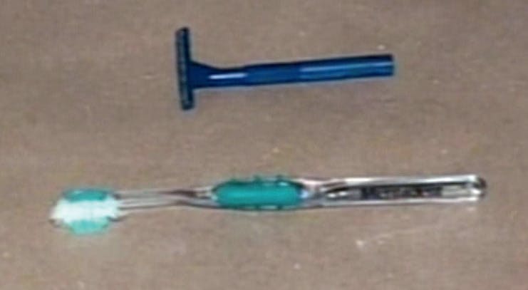 Mordet på Laurie Colannino - Mistænkte Brian Calzacortos skrald