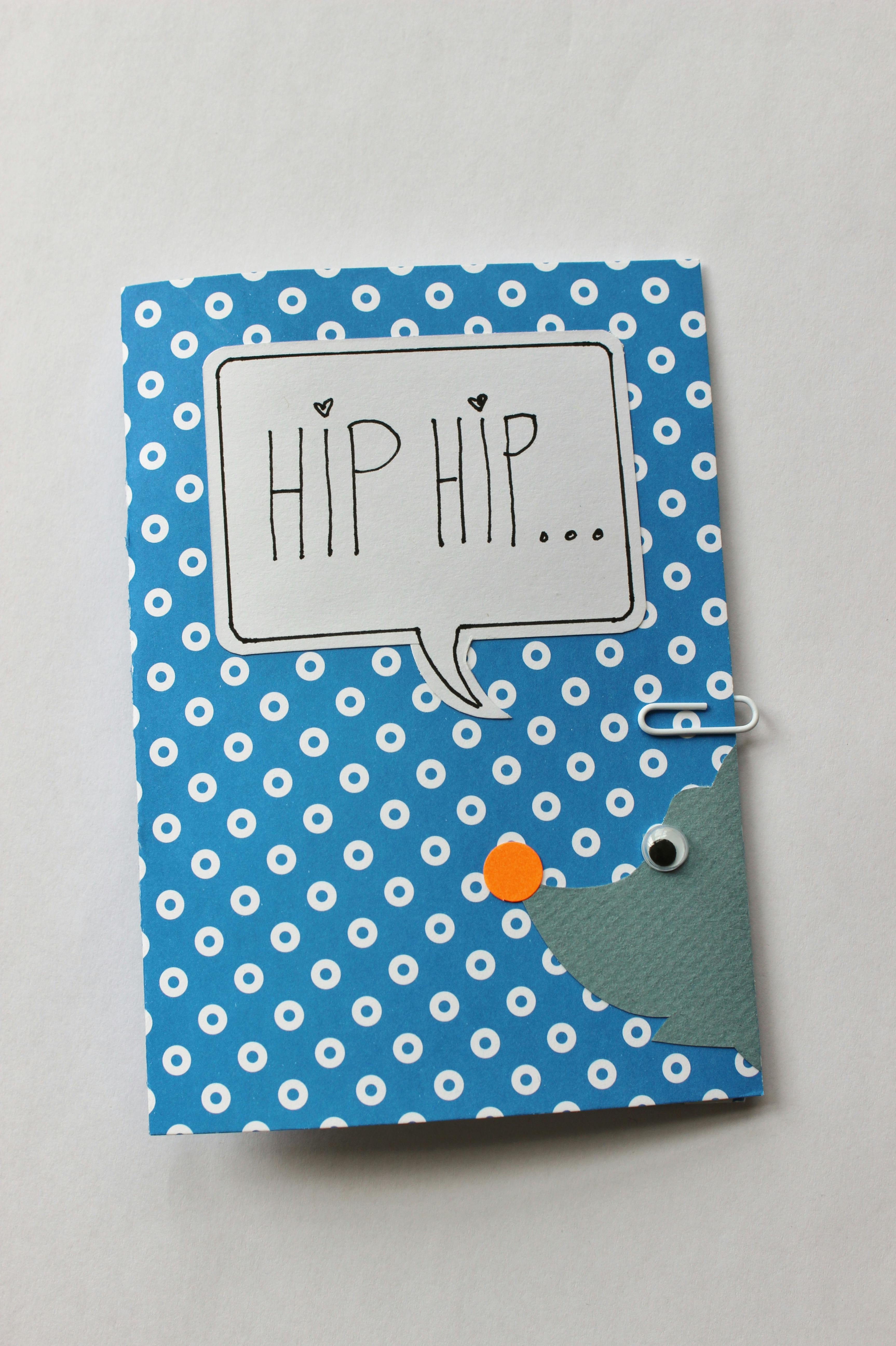 Kreativt pop-up-kort, som  selv kan klippe og klistre med flot pompon