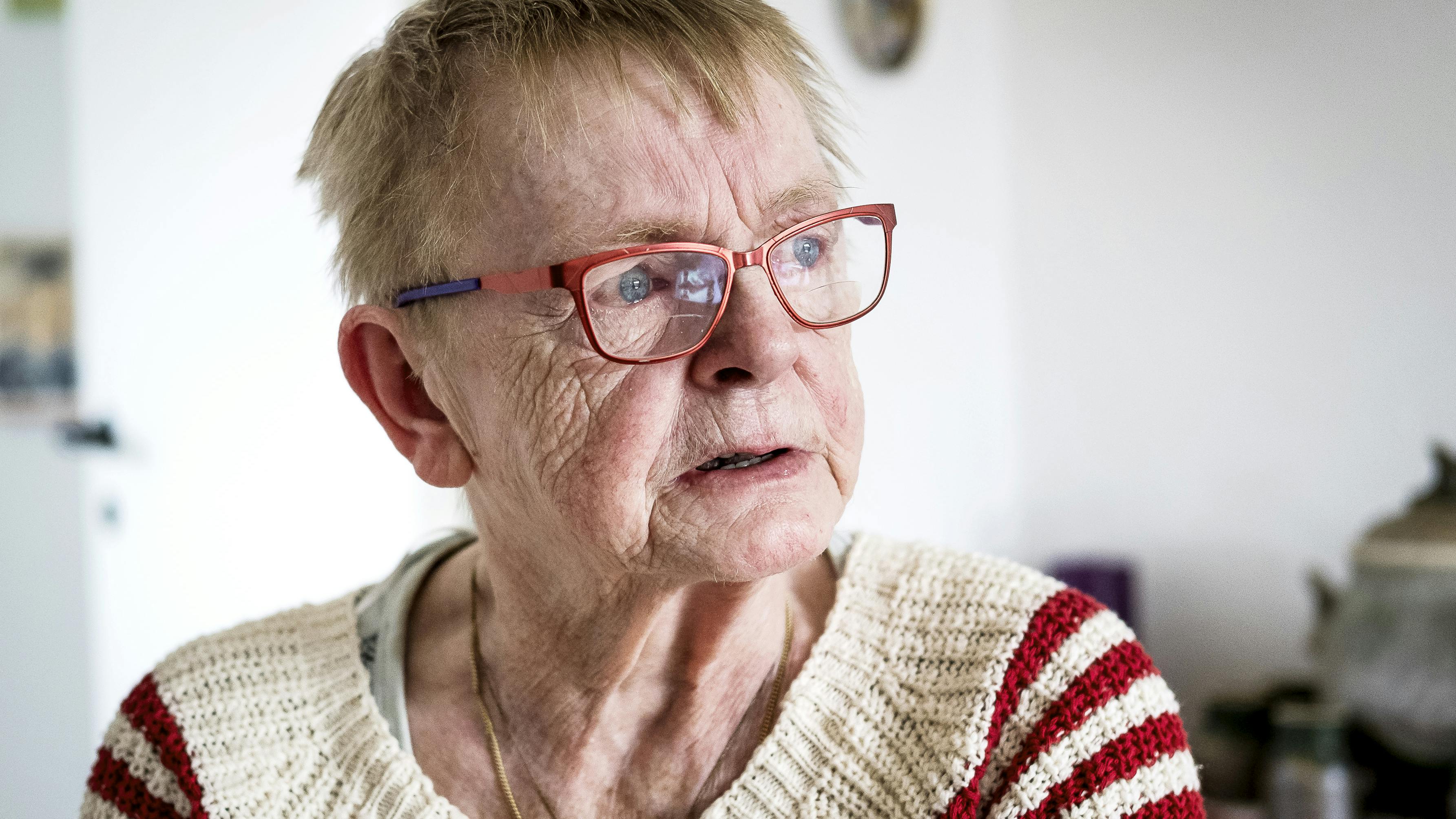 Lillian har det svært med sit barnebarns skæbne. 23-årige Malene er netop dømt seks års fængsel for drabsforsøg. 
