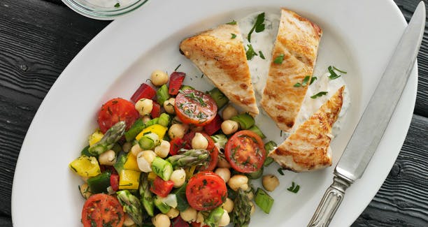 Madplan med fisk - sild, rødspætte og salater