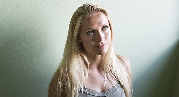 https://imgix.udeoghjemme.dk/media/websites/udeoghjemme-dot-dk/website2/2014/juli/27/reportager/27-joy2-600.jpg