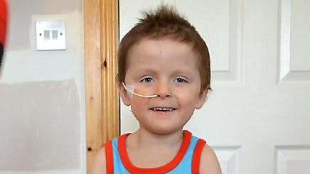 5-årige Oskar udsat for mobning efter sin død