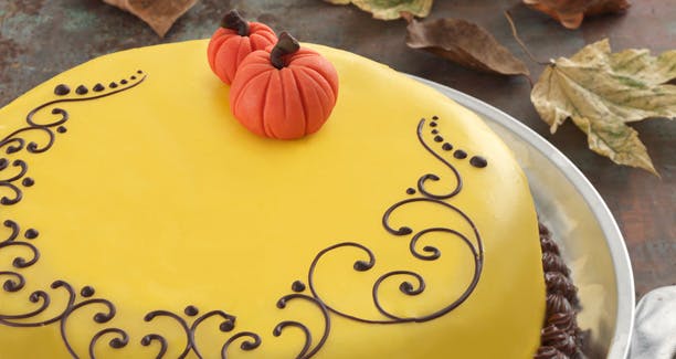 https://imgix.udeoghjemme.dk/media/websites/udeoghjemme-dot-dk/website2/2014/oktober/44/la-glace/grskarkage-612.jpg